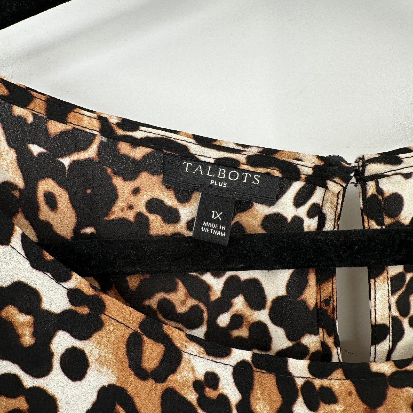 Talbots Plus Leopard Print Blouse 1X Brown Black Animal Print 3/4 Sleeve Top