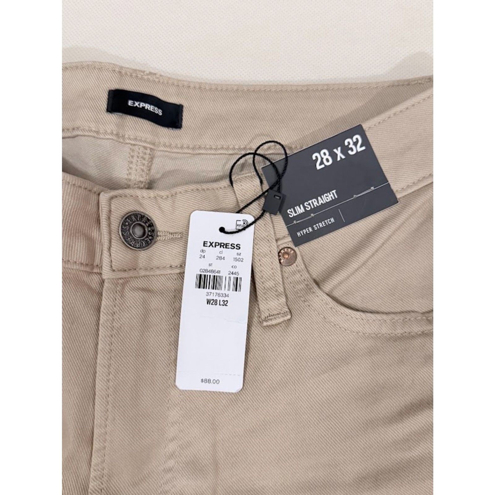 Men’s Express Khaki Slim Straight Jeans 28×32 NWT