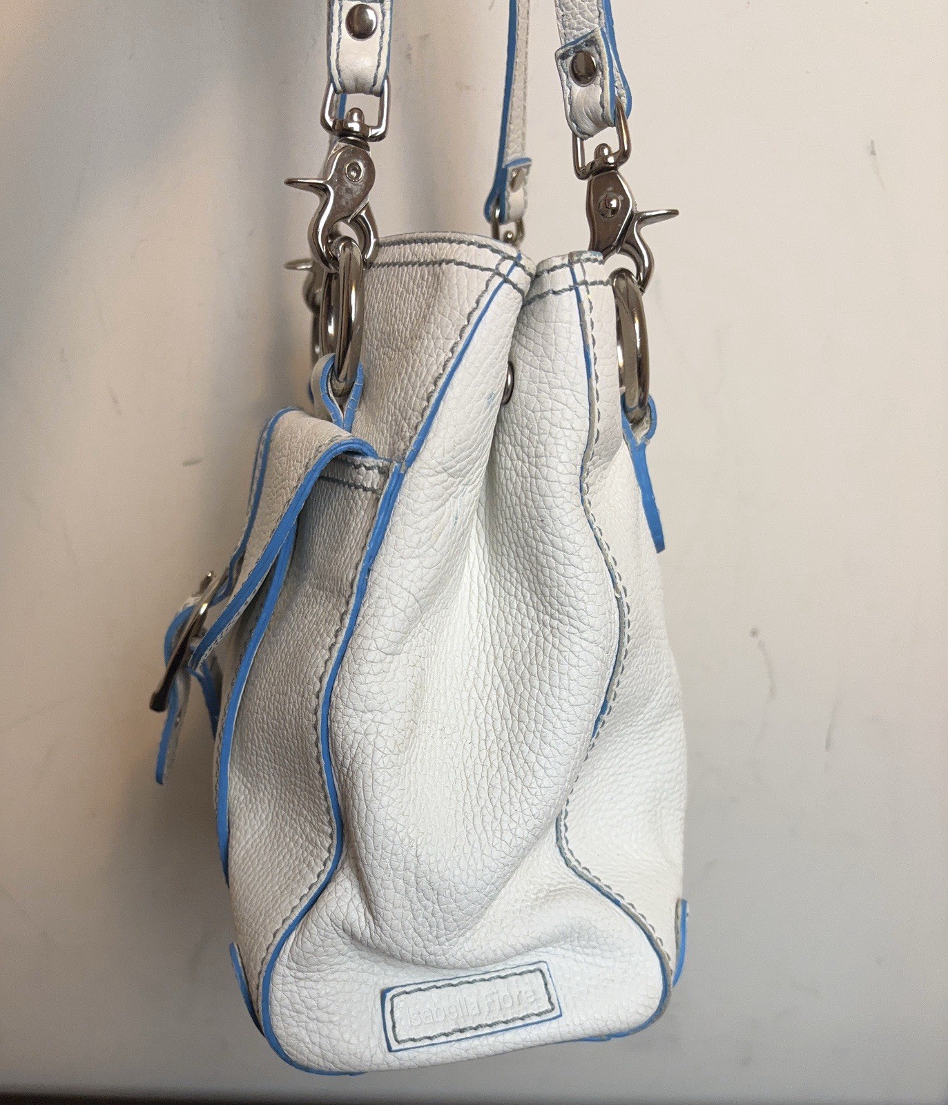 Isabella Fiore White Pebble Leather Tote Shoulder Hand bag Purse Blue Trim Studs