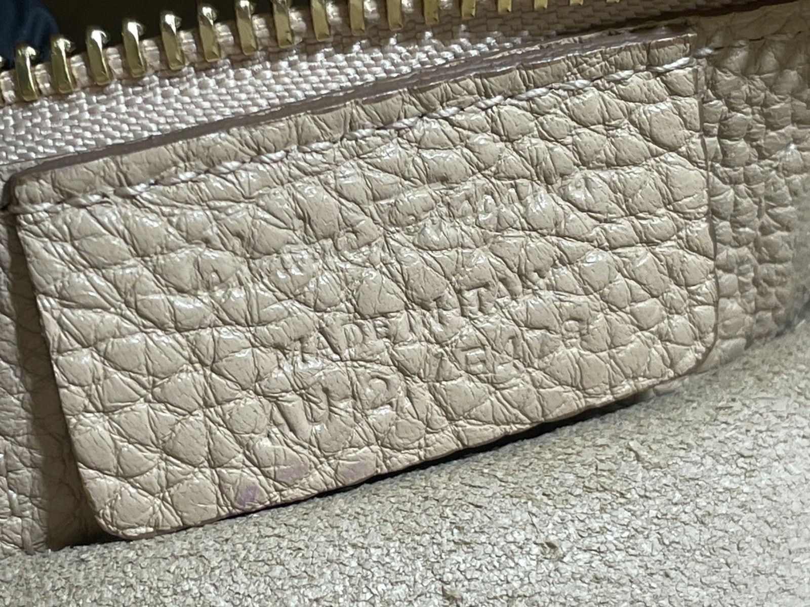 Salvatore Ferragamo Shoulder Hand Bag AMY Gancini Leather Pink Beige