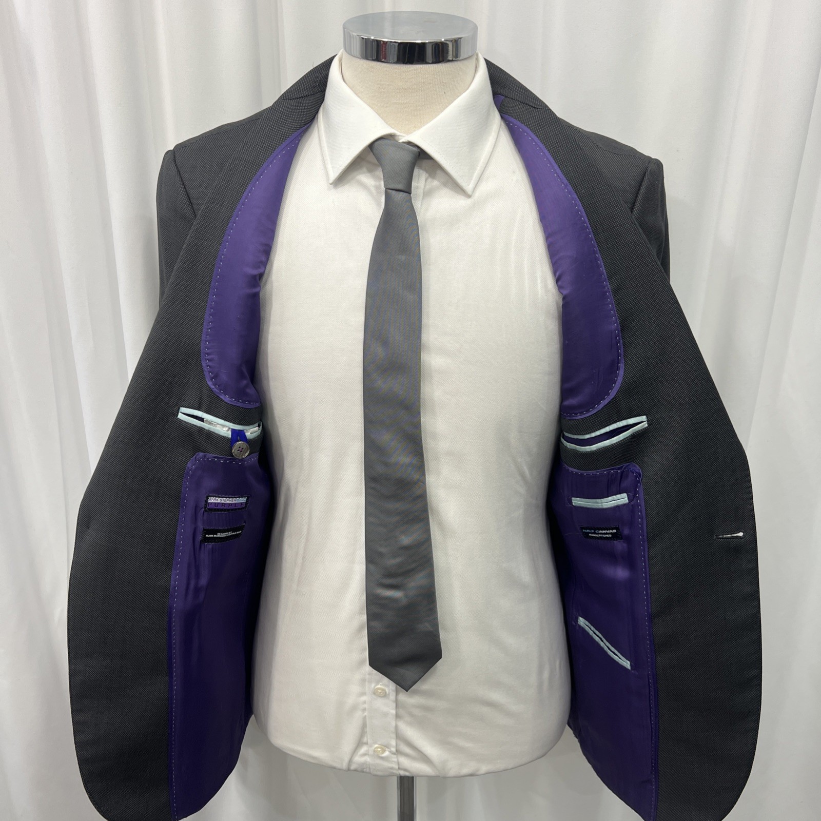 Mark Stephen London Men’s Italian Fabric Wool Suit – Slim Fit – C40L W36 L32