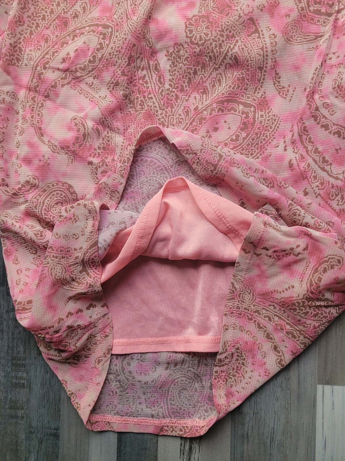 Axcess Liz Claiborne Women’s Large Paisley Sleeveless Lined Sheer blouse Pink