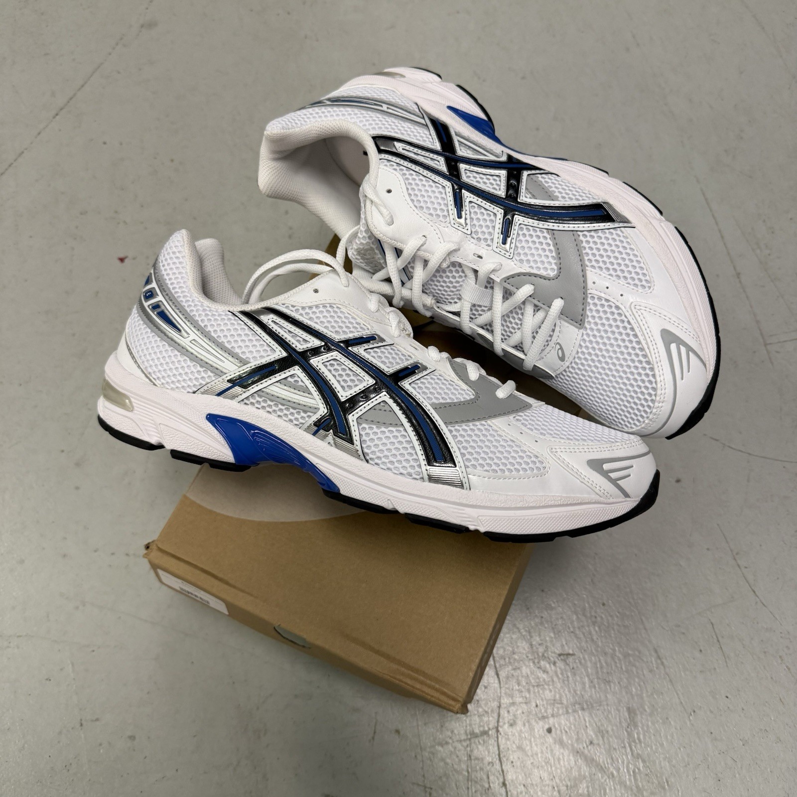 Asics Gel-1130 White / Tuna Blue 1201A256-119 Men’s Size 13