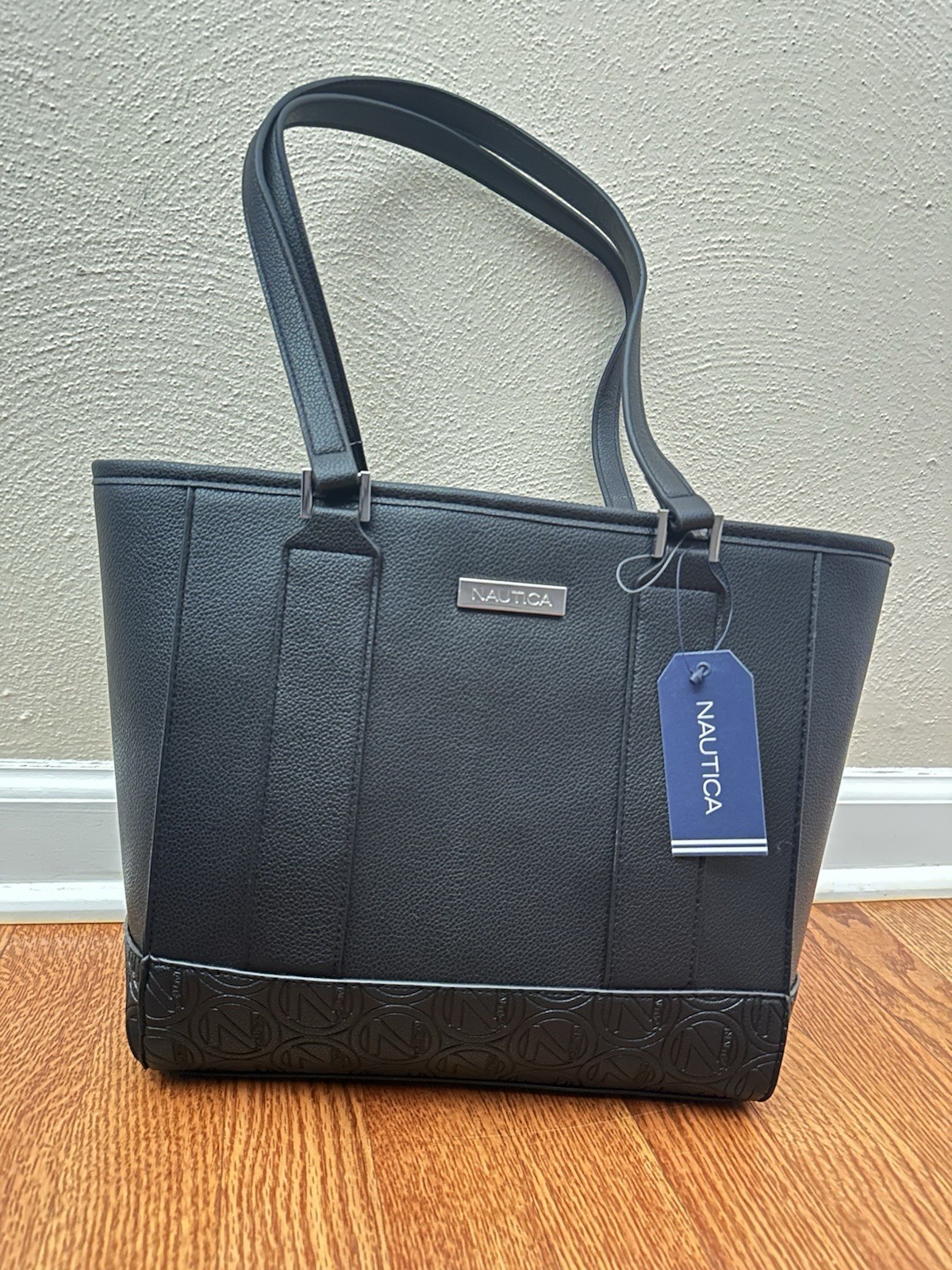 Nautica Black Logo Zip Top Medium Tote Shoulder Bag Lined Pebbled Silver Tag