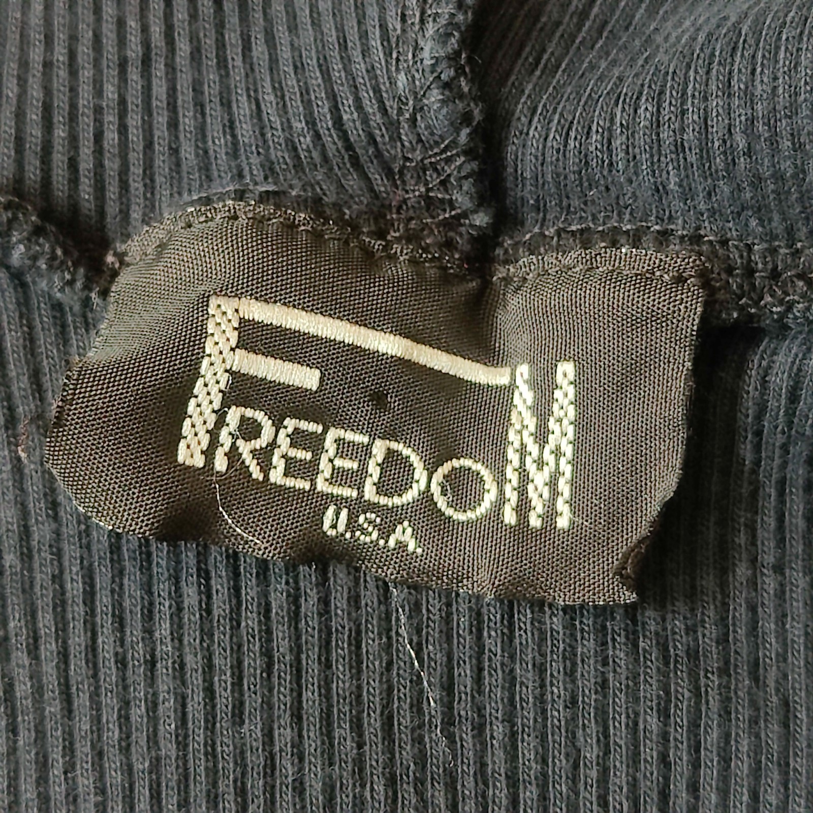 Vintage Freedom Hooded Tshirt Y2K 90s Rock Grunge Retro Rhinestone Biker Women L