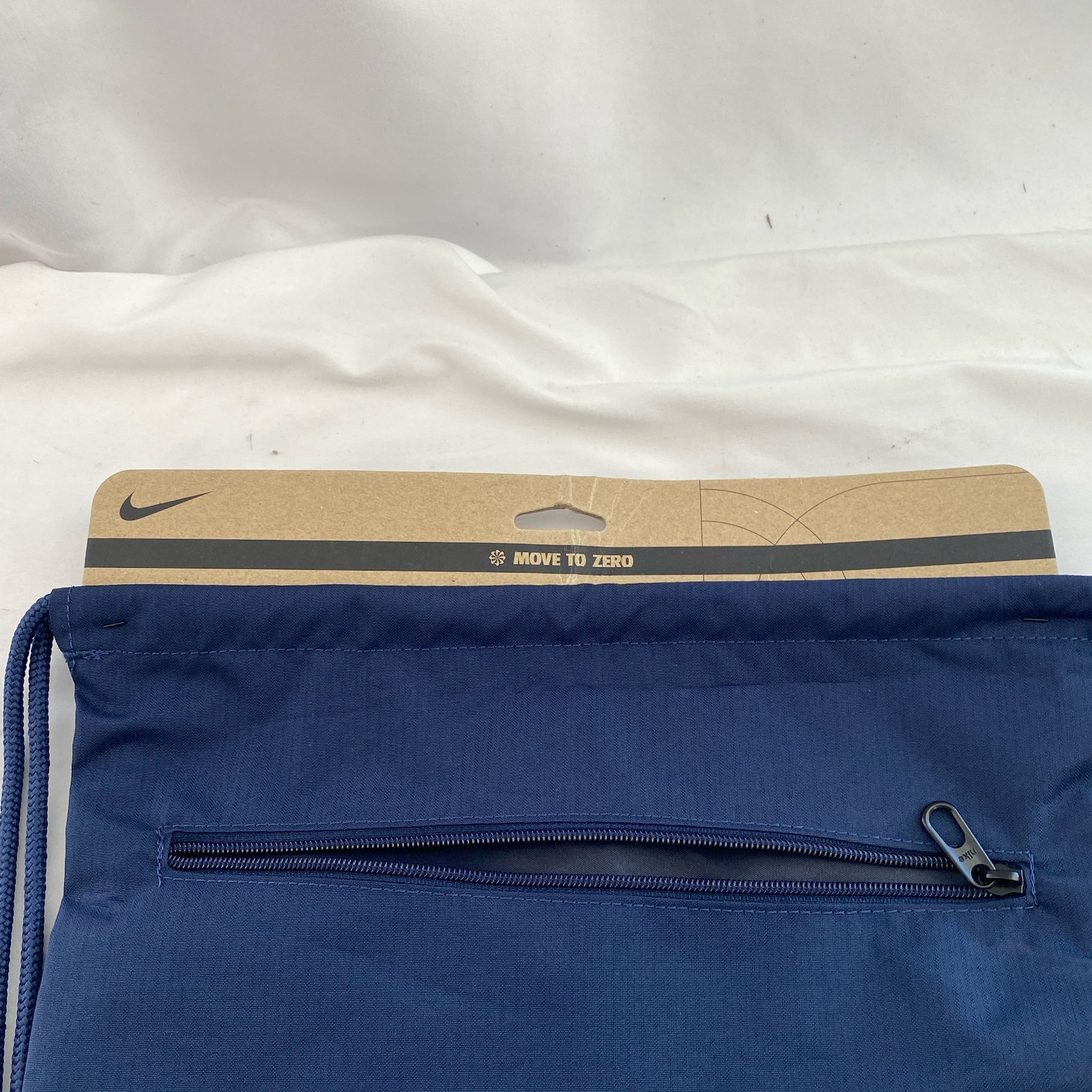 Nike Brasilia 9.5 Gymsack 18L – Midnight Navy/Black/White