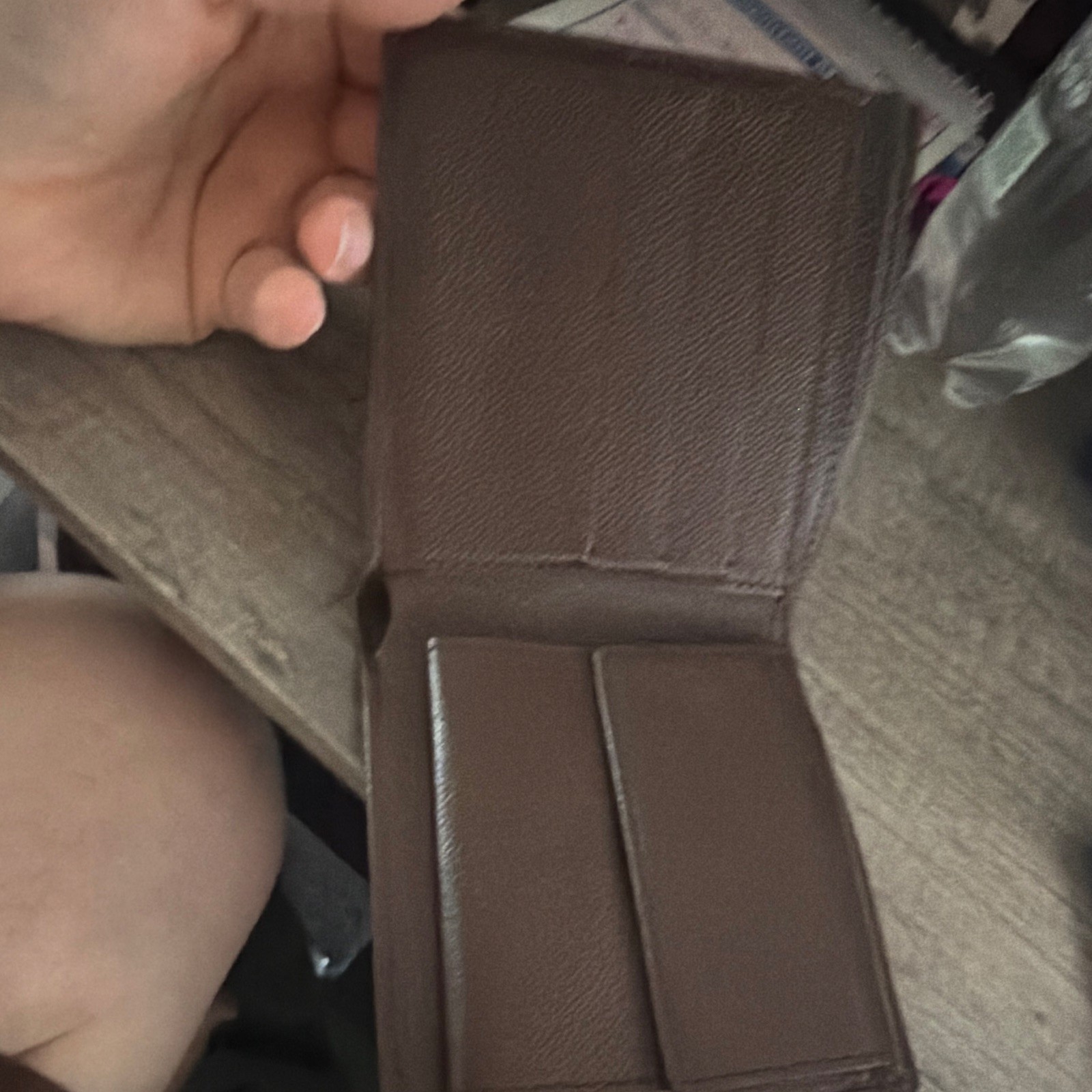 Louis Vuitton Men’s Brown Check Bifold Wallet, Folding Credit Card Slots, Logo