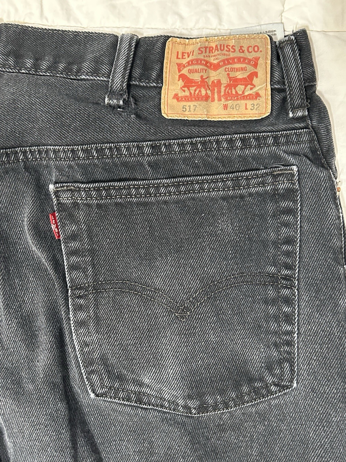 Levi’s 517 Mens Jeans W40 L32 Black Denim Bootcut Fit Pre-Owned