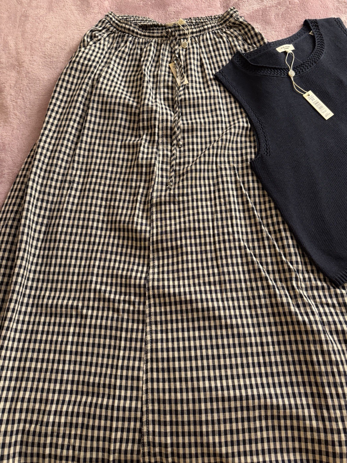 Max Studio skirt and top set, size XS.