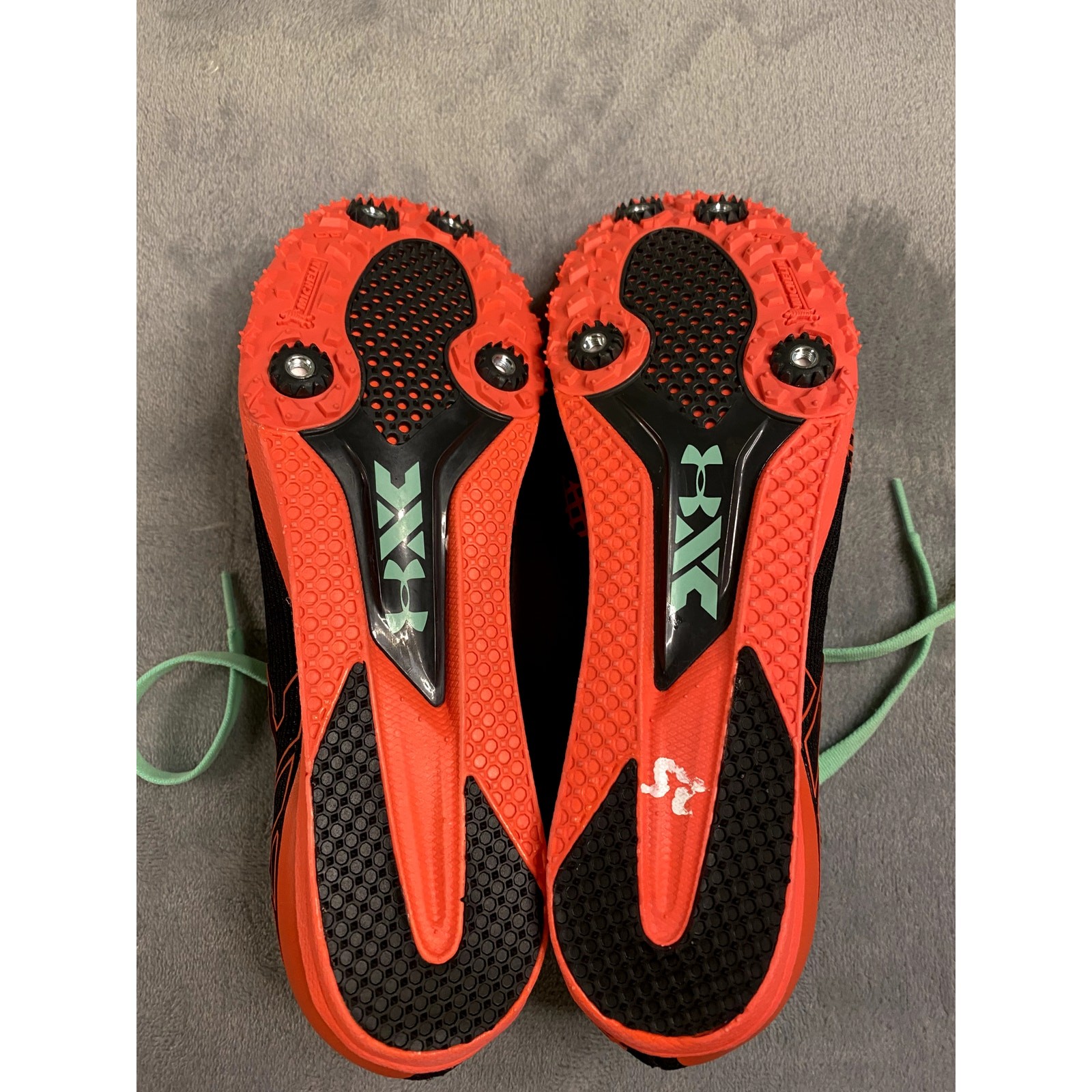 Under Armour XC Racing Track Spikes Unisex Size M9 / W10.5 Black Mint Neon Red