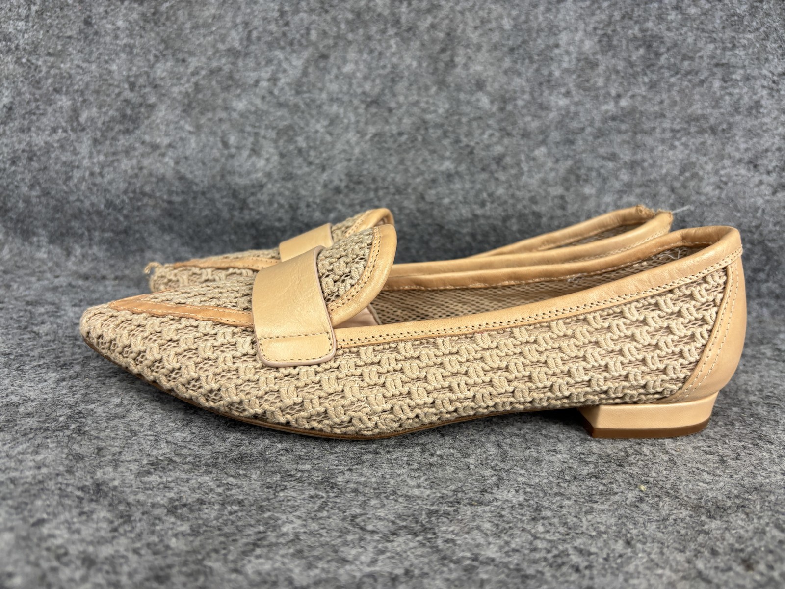 AGL Womens Size 8.5 Beige Woven Leather Loafers Made in Italy D548006 EU 38.5