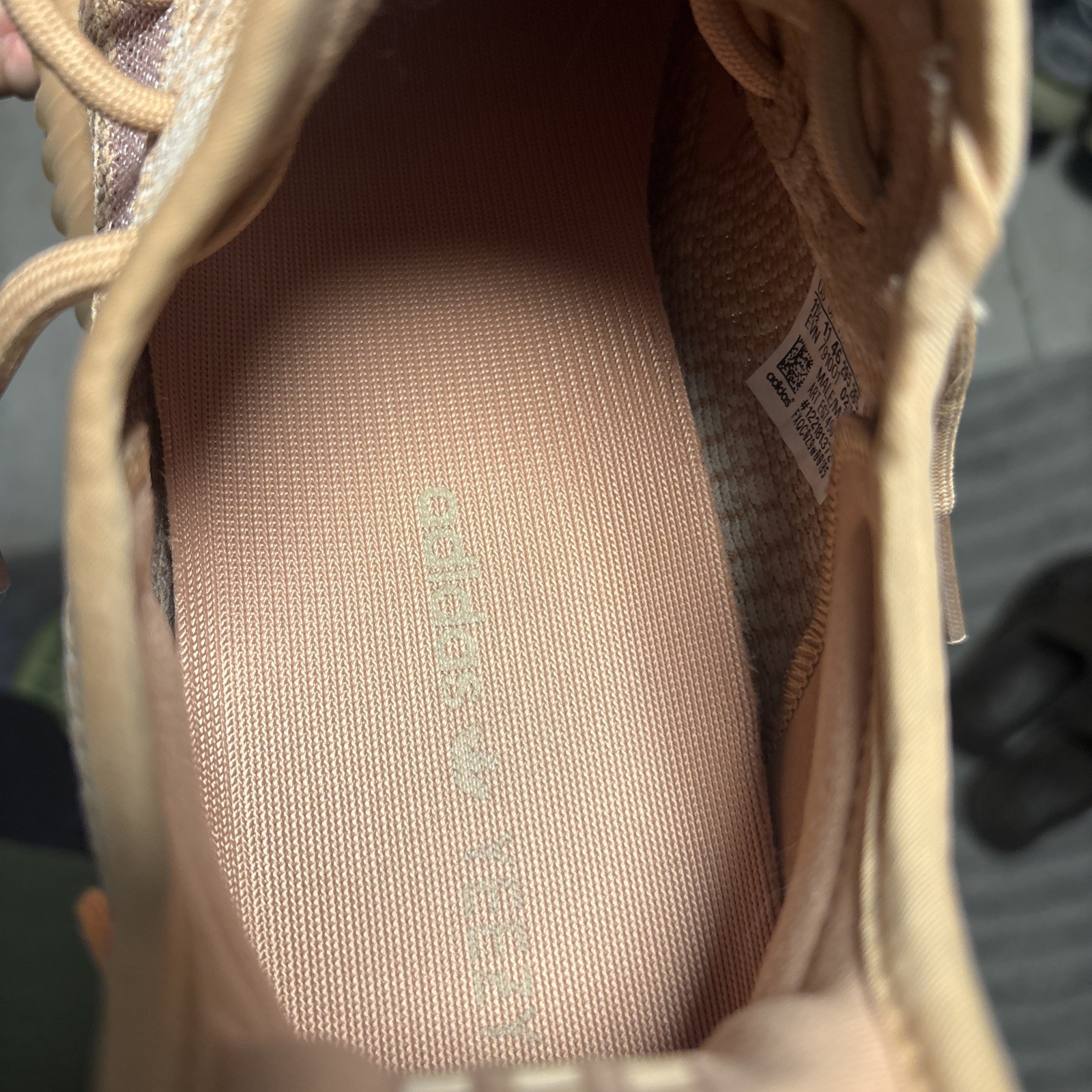 adidas Yeezy Boost 350 V2 Clay Size 11.5 Excellent Cond No Box