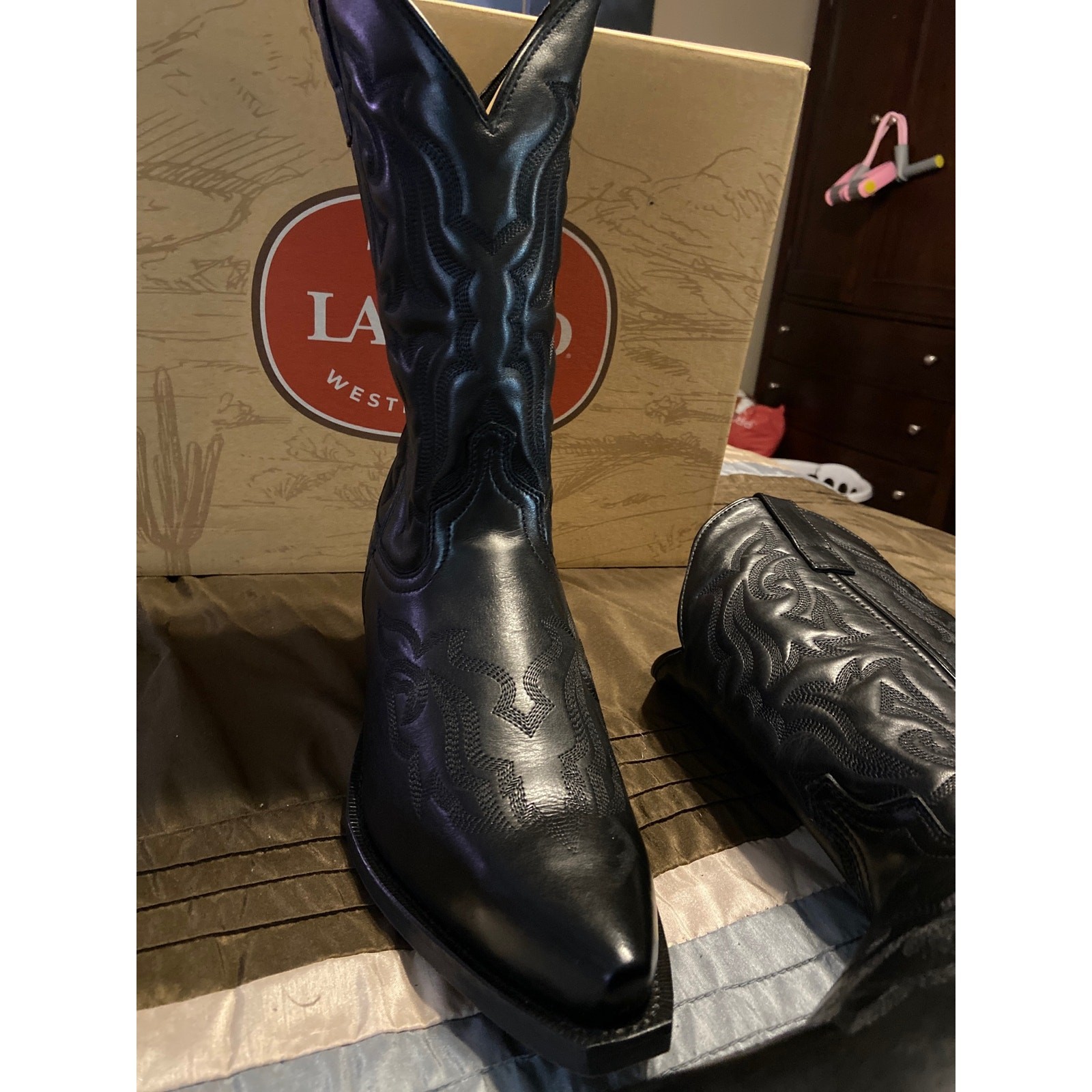 Laredo Men’s black 12 VP Stitch leather cowboy boots size 10 NWOT