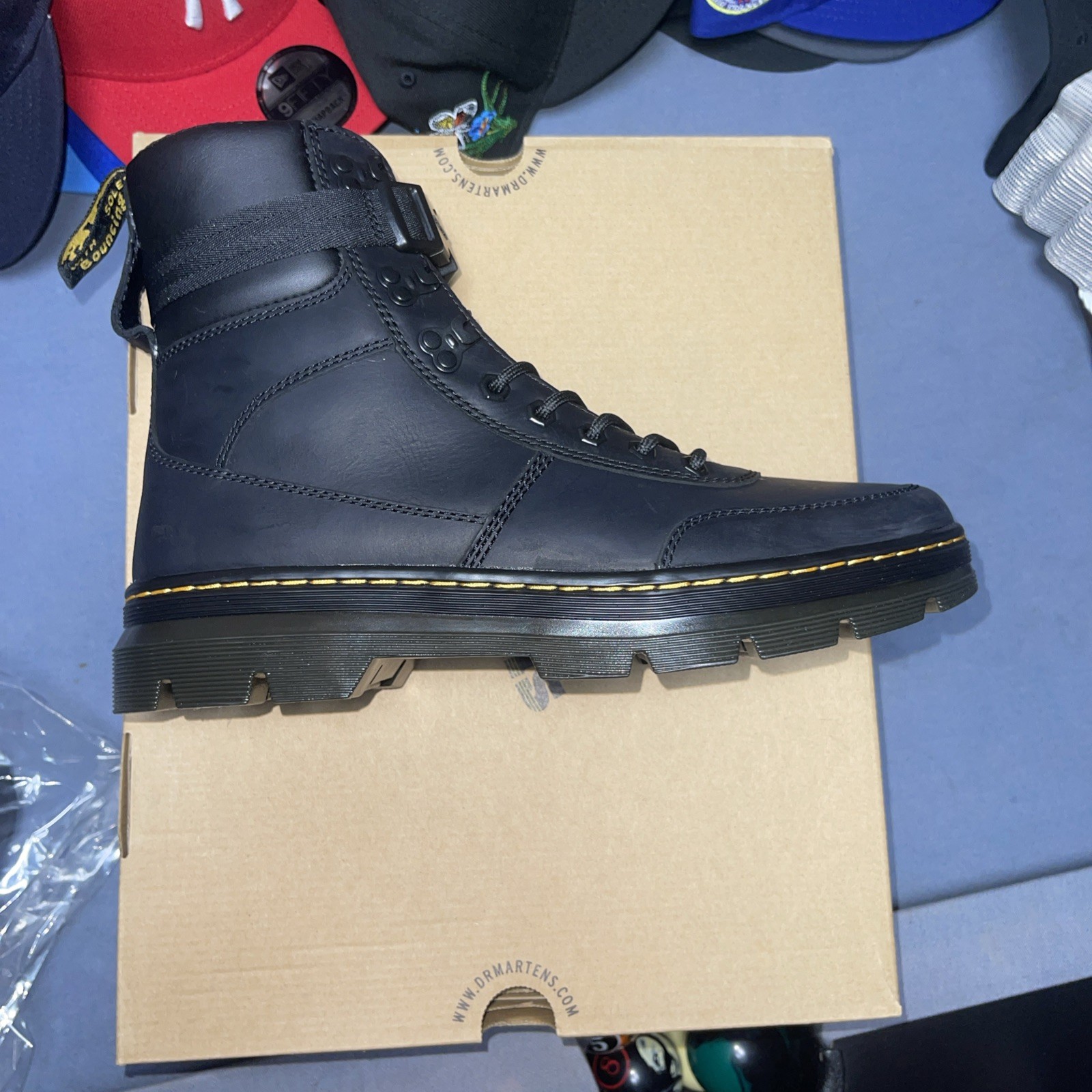 ✅New Dr. Martens Combs Tech Boots Unisex, Black, Size 12