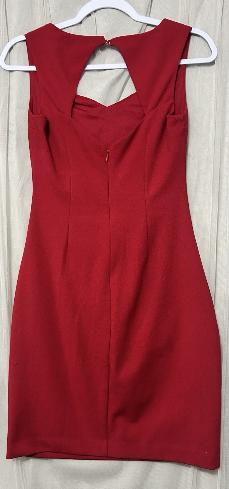GUESS Red Solid Sweetheart Neck Sleeveless Sheath Bodycon Knee Dress 2