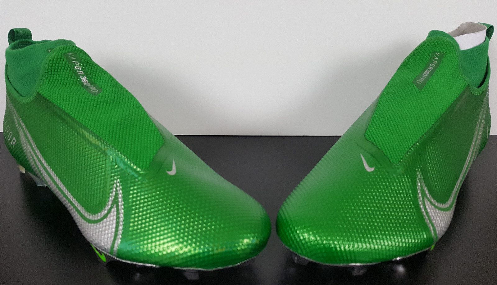 NIKE VAPOR 360 ELITE FOOTBALL CLEATS OREGON DUCKS PE GREEN CV3066-303 (SIZE 16W)