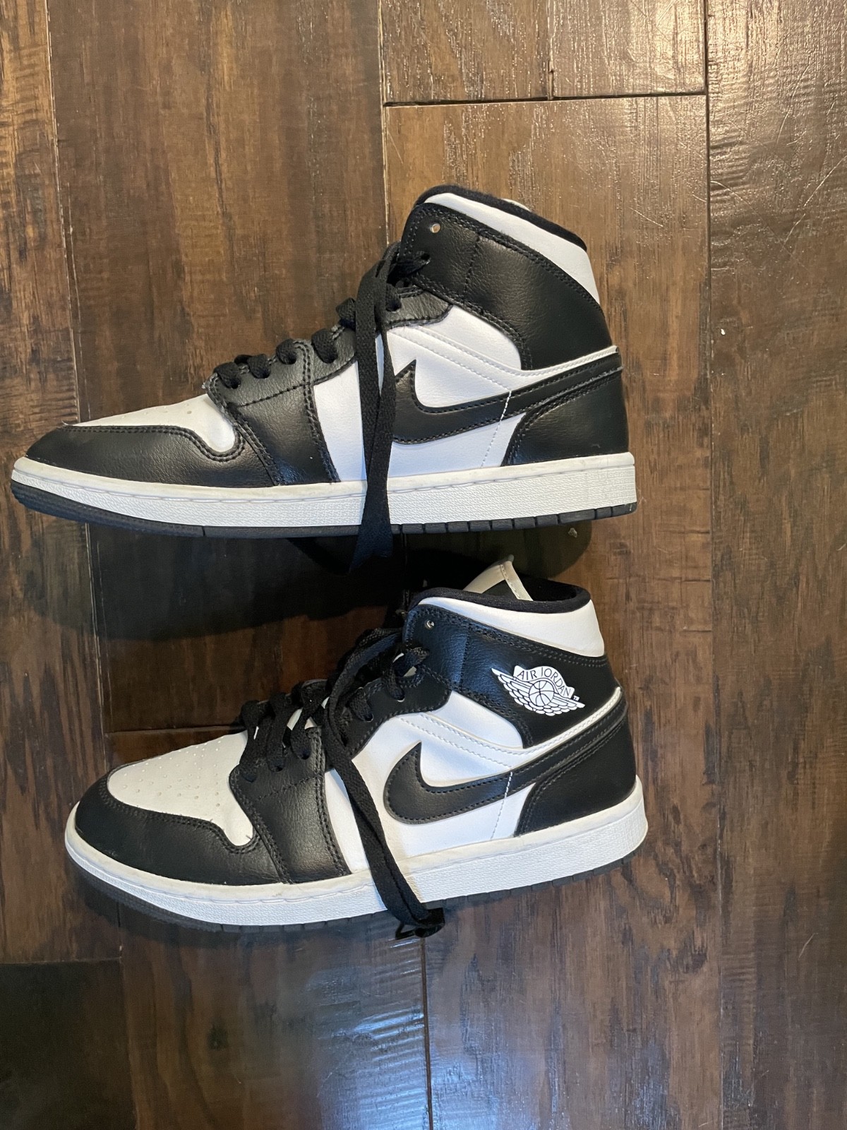 Size 9 – Air Jordan 1 SE Mid Panda Elephant