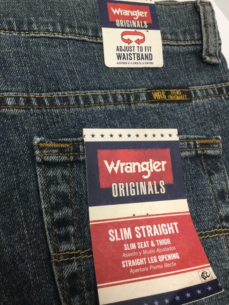 NWT Wrangler Slim Straight Adjustable Waistband Slim Straight Jeans Hazy Meadow
