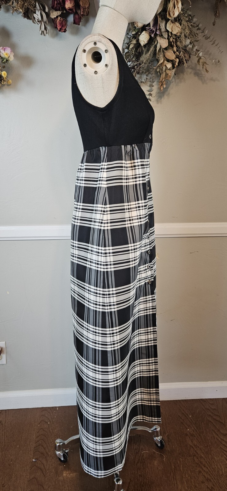 Vintage Black And White Plaid Button Down Dress Bt Brandye As Pictured