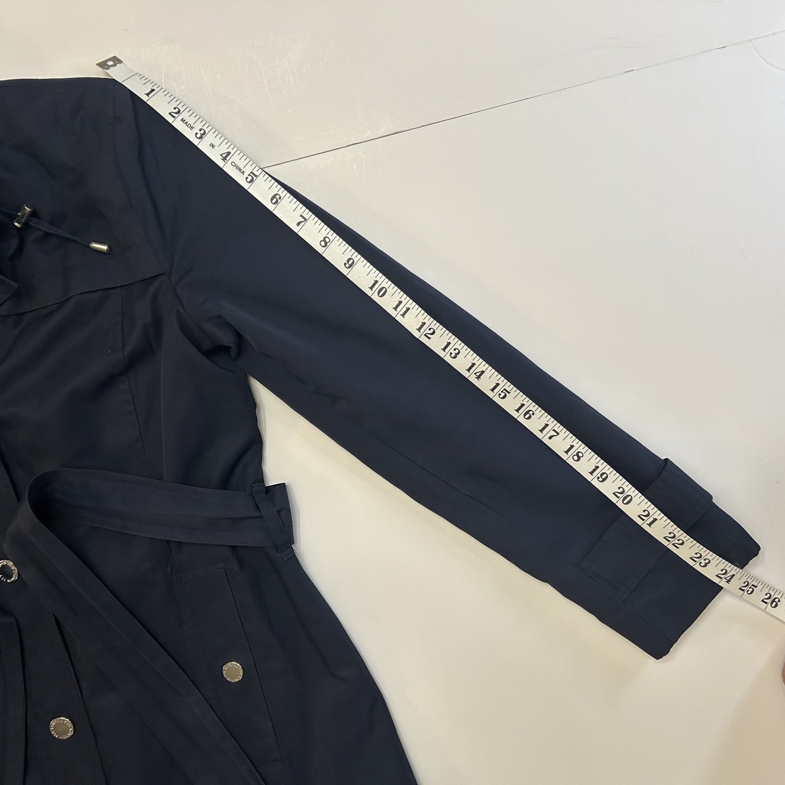 London Fog Women’s Navy Blue Hooded Raincoat Size S Belted Zip Snap Front