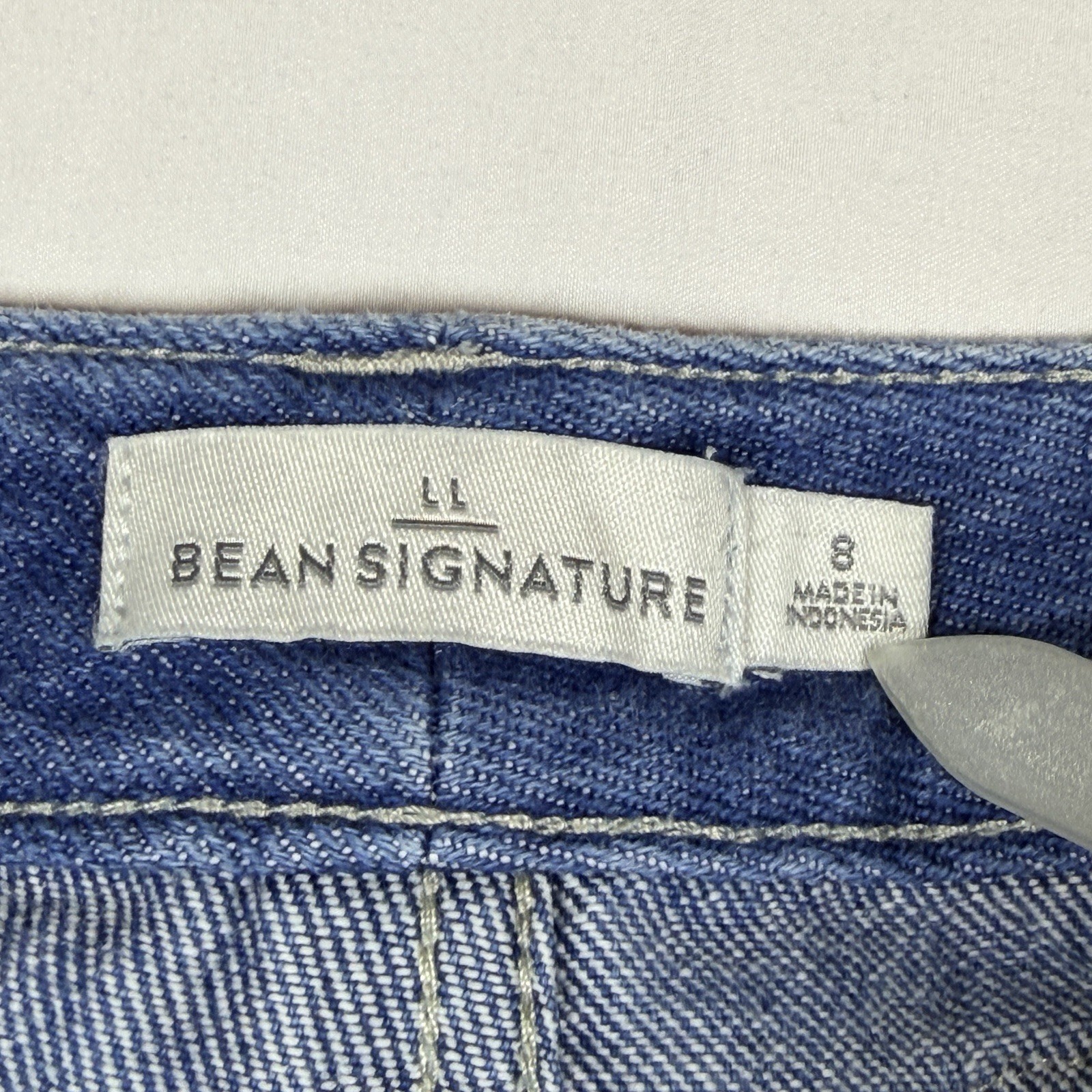 LL Bean Women’s Signature Super Soft High Rise Strt Leg Carpenter 8 Button Fly