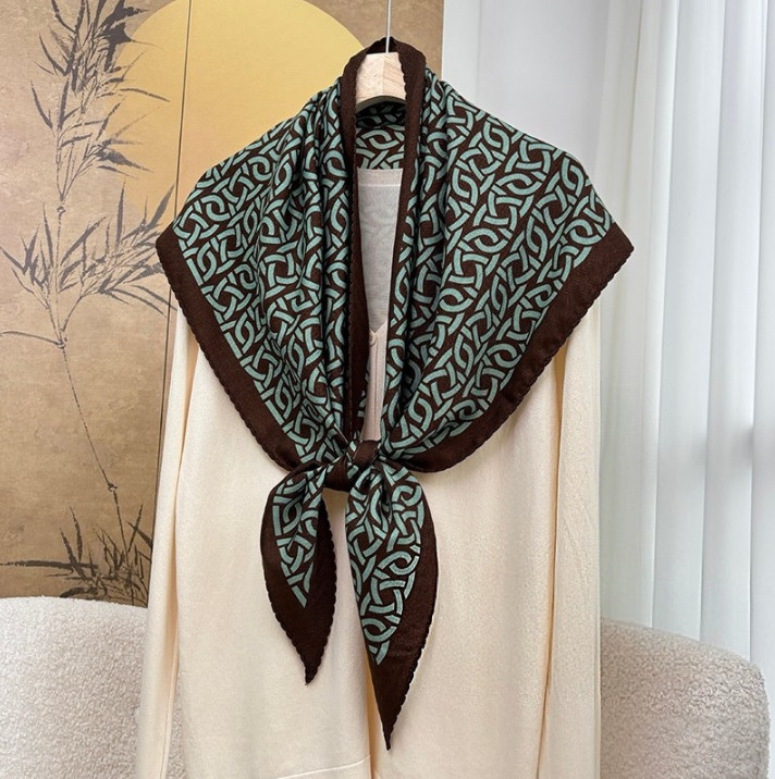 Pure 100% Wool Neckerchief Green coil Print 150X100cm Shawl Bandana Scarf Wrap
