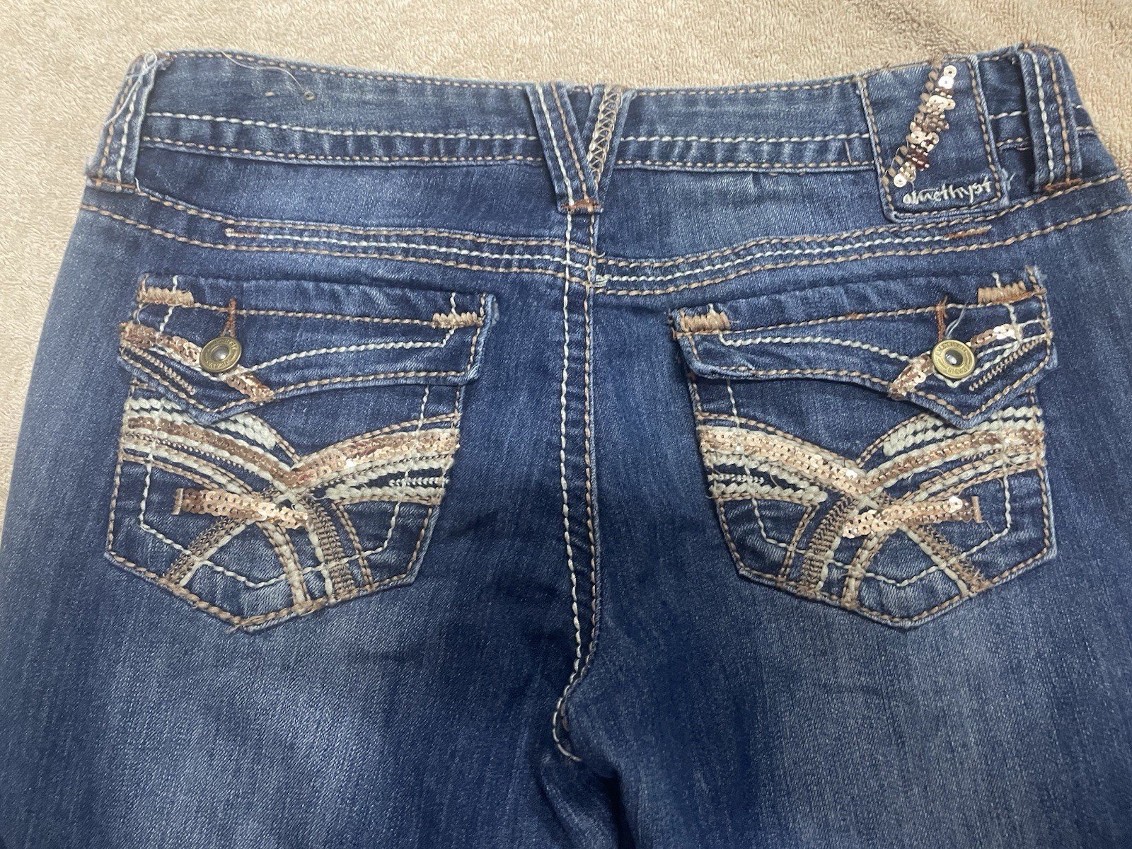 Amethyst Jeans Womans Size 7 Dark Wash Sequins Embellished Distressed