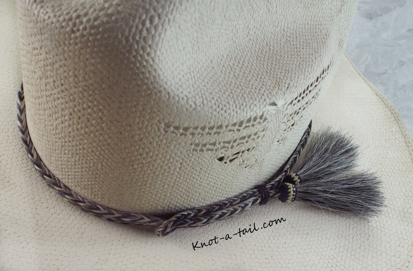 Horsehair hat band, stunning Gray-black, Adjustable Cowboy horsehair hat band