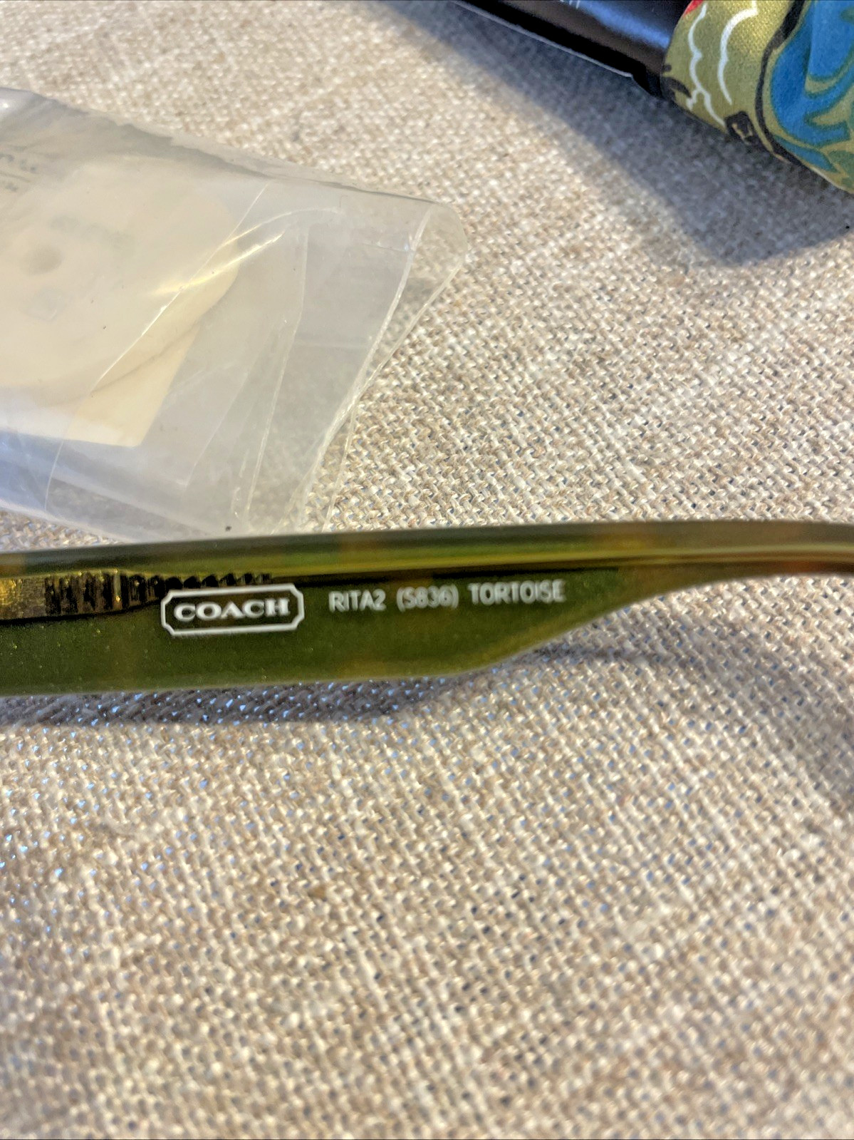 Coach Women’s Rita2 S836 Tortoise Amber Green 115mm Frame Lens SunglassesUNUSED