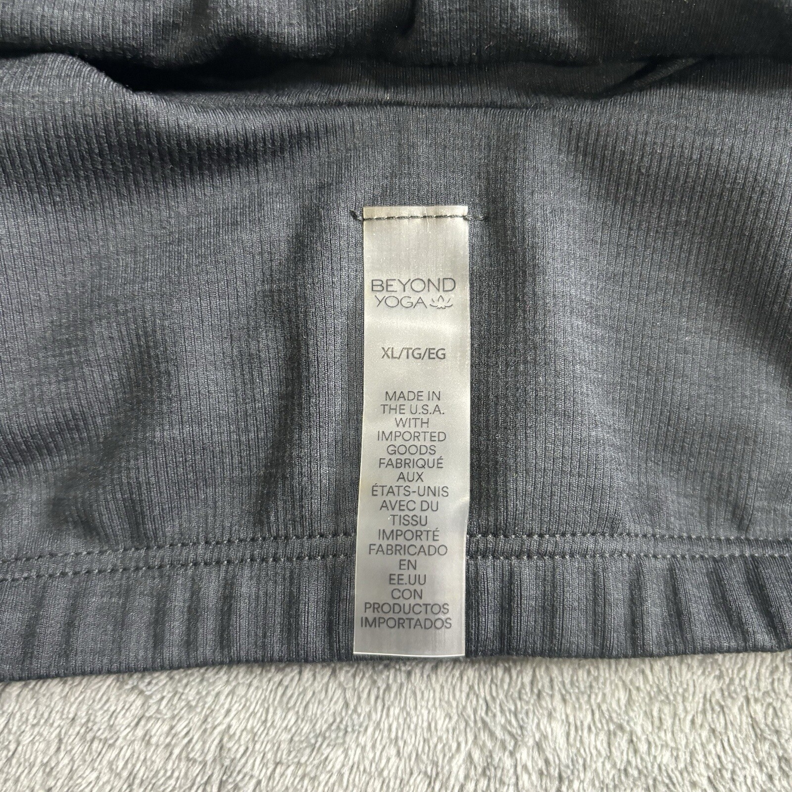 NWT Beyond Yoga Heather Rib Fresh Cut Cropped Tank Size XL Black Heather