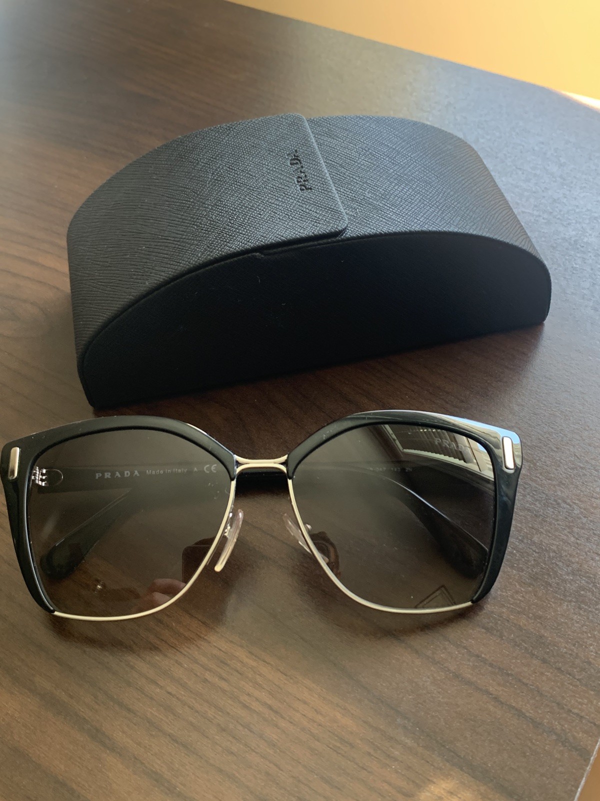 Prada SPR 56T 1AB-5LO black silver