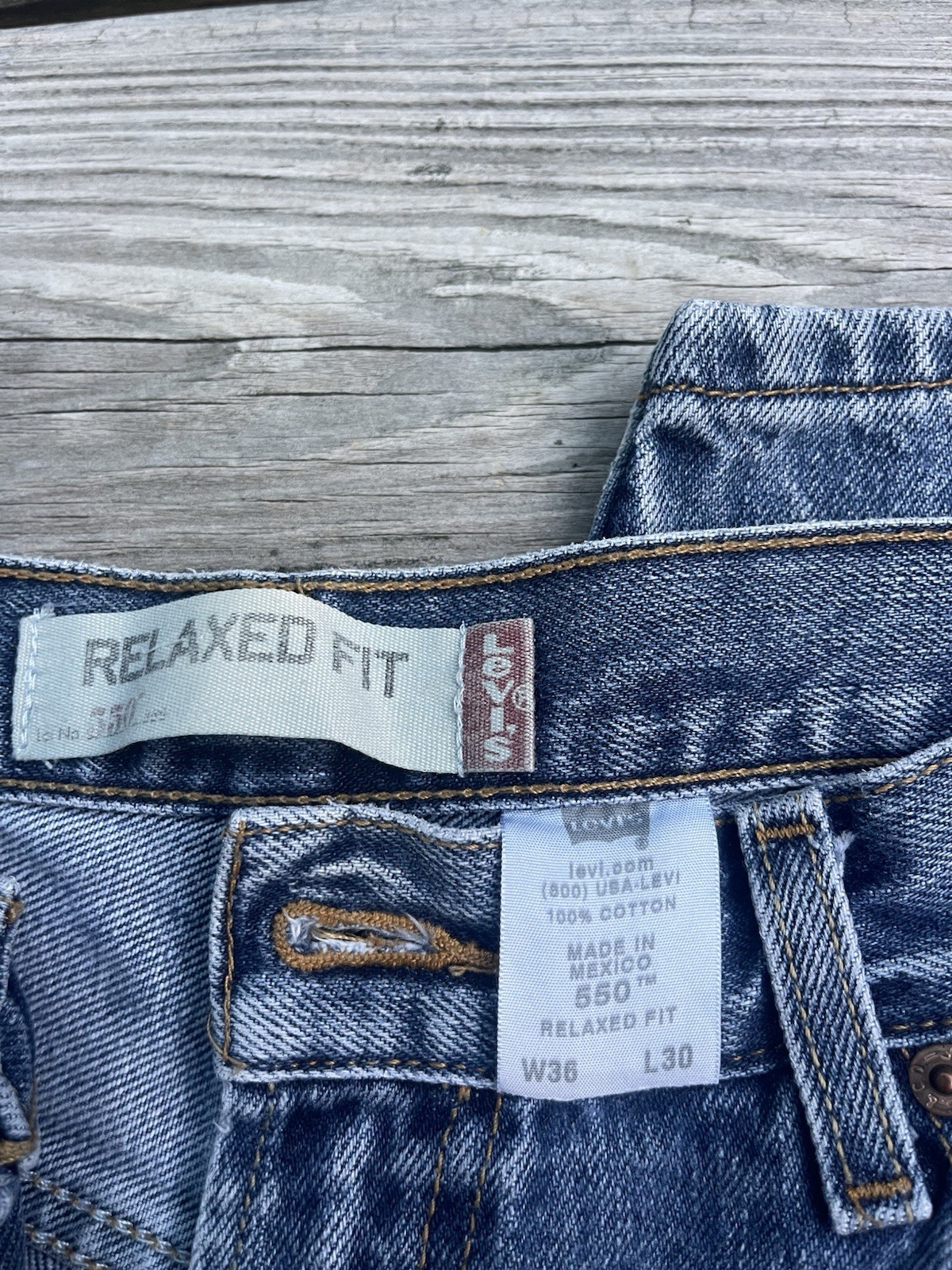 Levis 550 Relaxed Fit Jeans Mens 36×30 Blue Denim New Classic Straight Leg