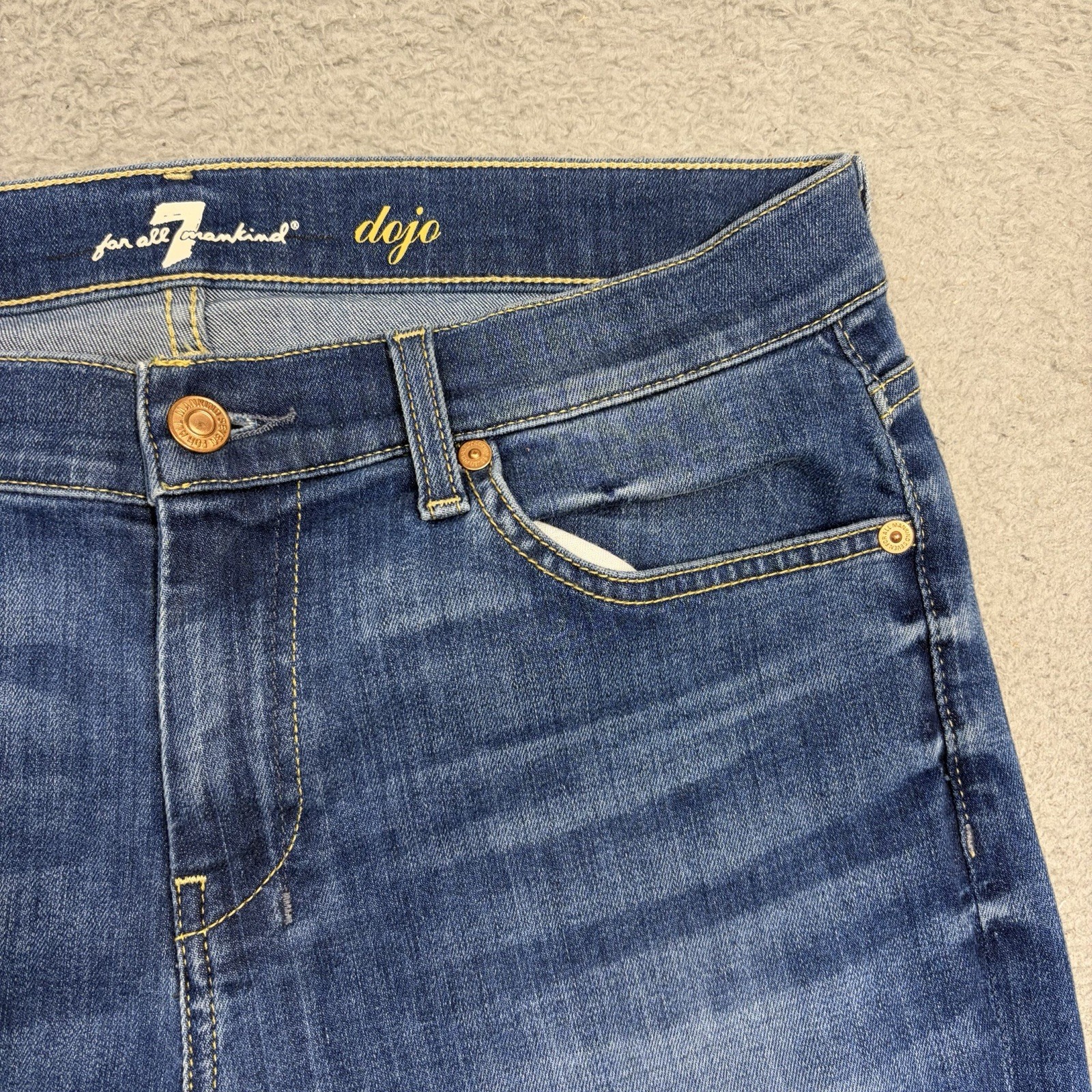 7 For All Mankind Dojo Jeans Womens 29 Blue Flare Mid Rise Dark Wash Denim Pants
