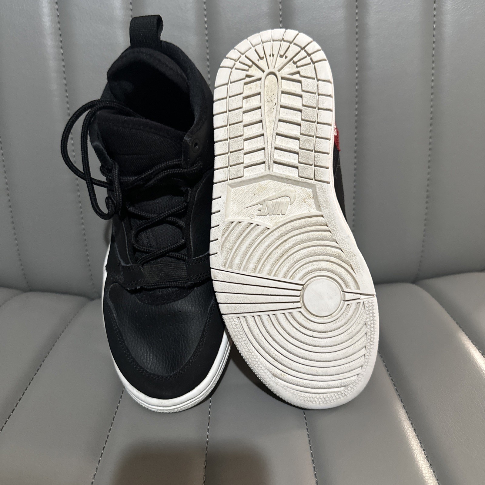 Youth Jordan’s Size 3.5