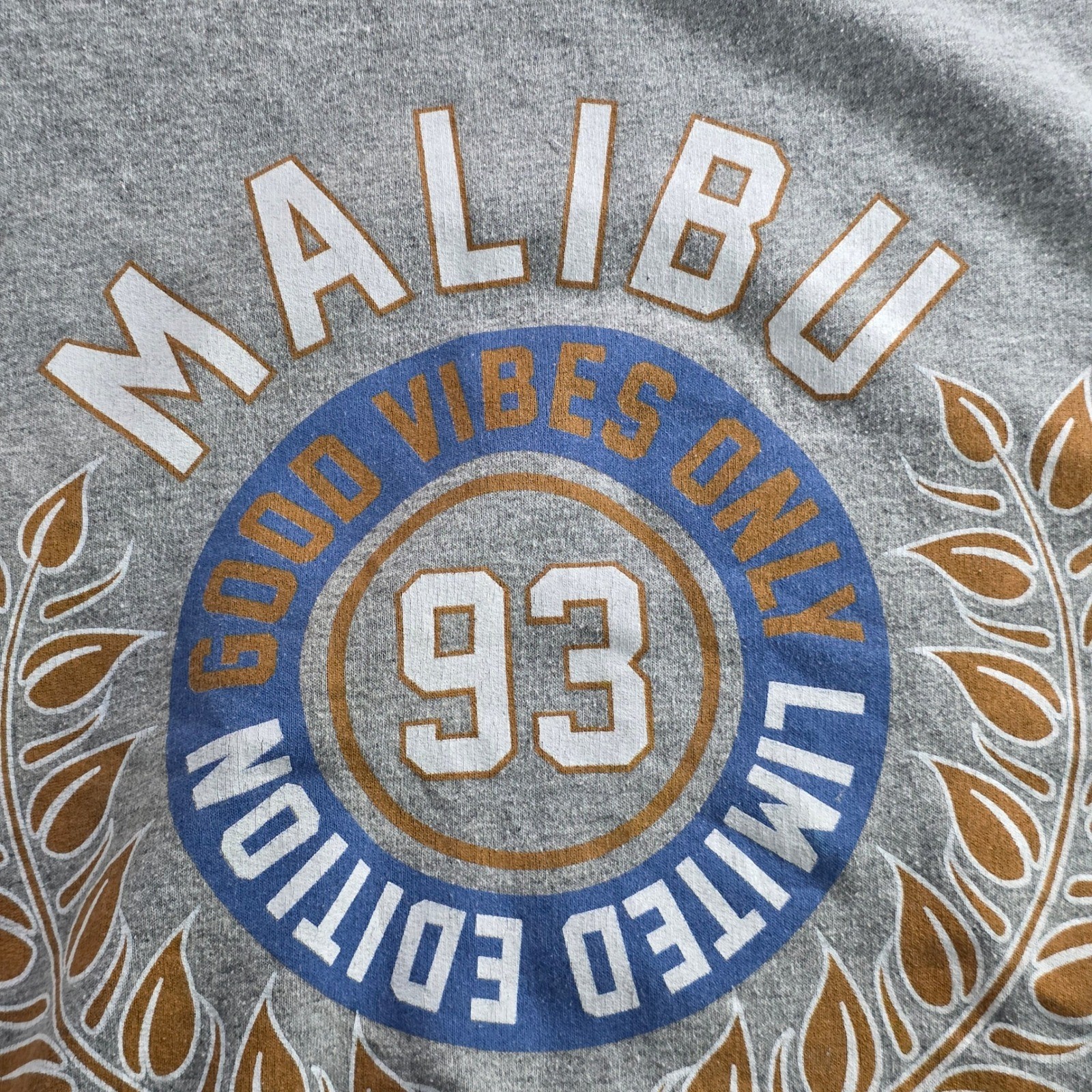 Gildan Malibu California Good Vibes Only Sweatshirt Gray 2XL 93 Limited Edition
