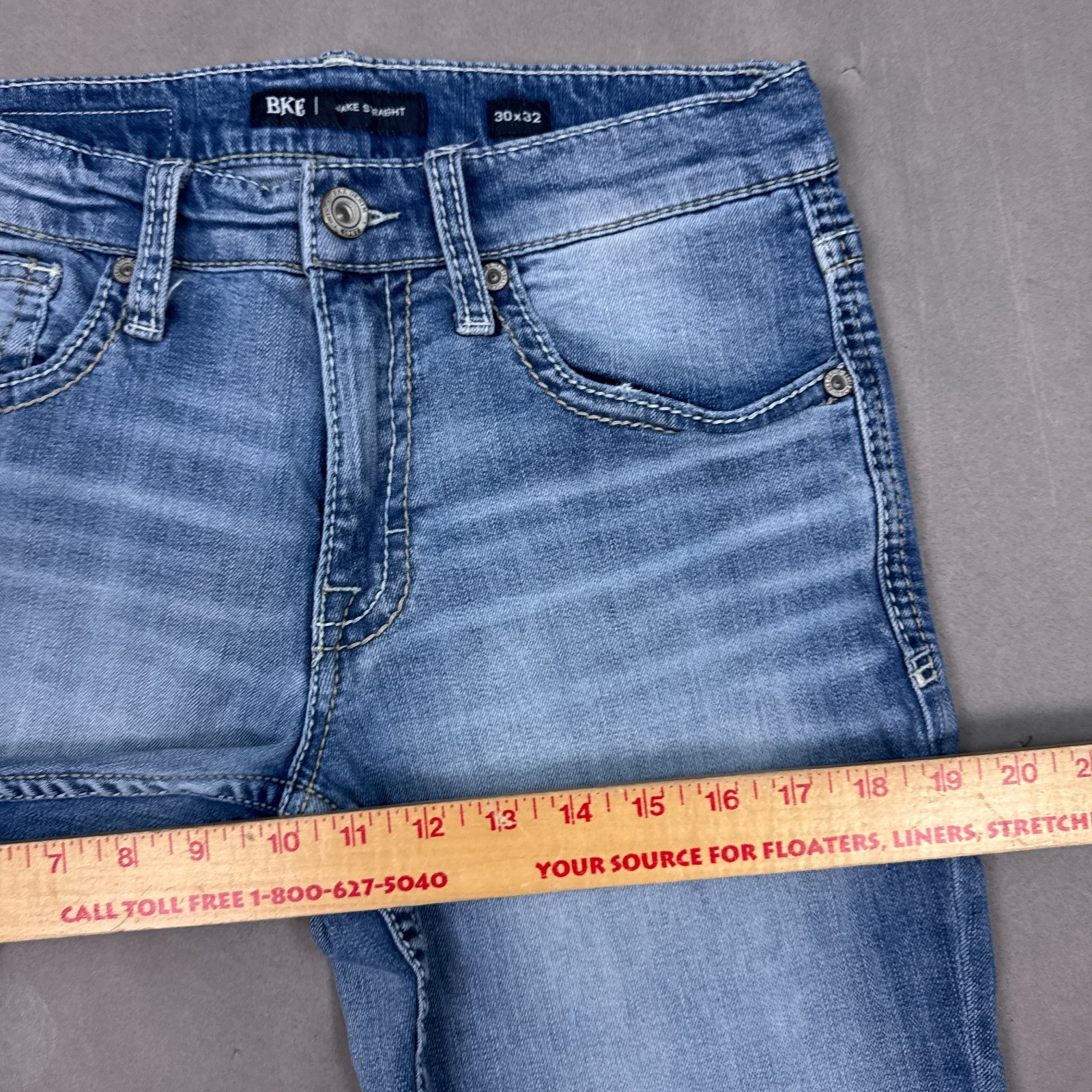 BKE Buckle Jeans Mens 30×32 Blue Jake Denim Pants Washout Faded Stretch Straight