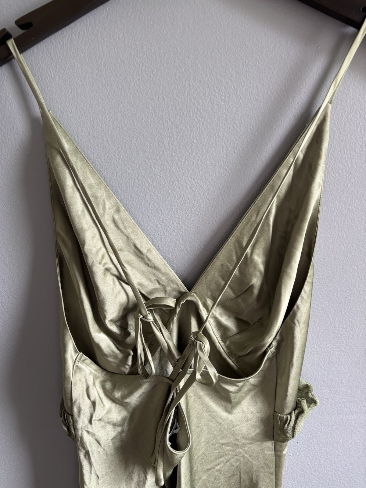 Reformation Madrigal Artichoke Green Satin Maxi Slip Dress Tie Strap Size M New