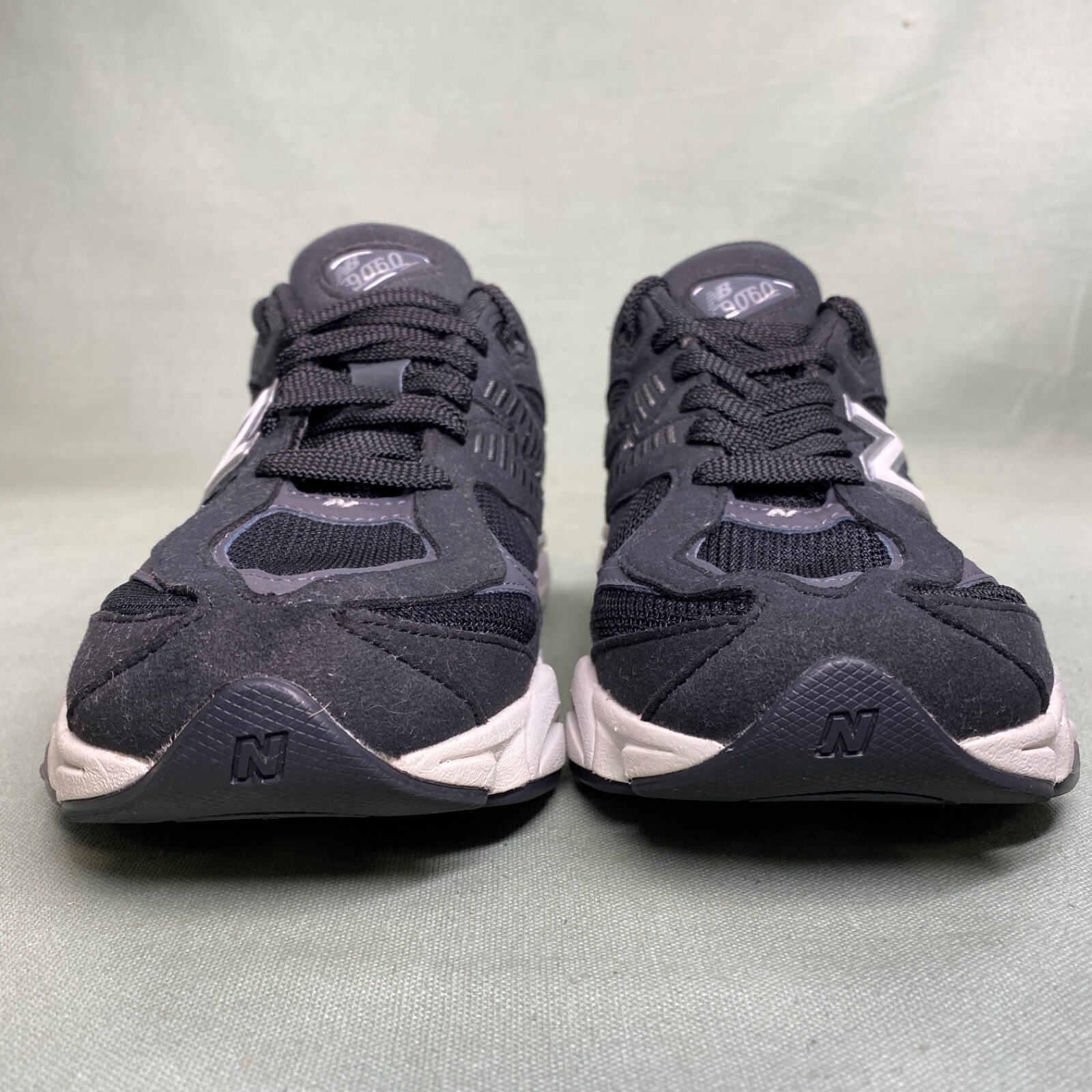 New Balance 9060 Big Kid Phantom US Size 7 GC9060JB Phantom/Magnet/Castlerock