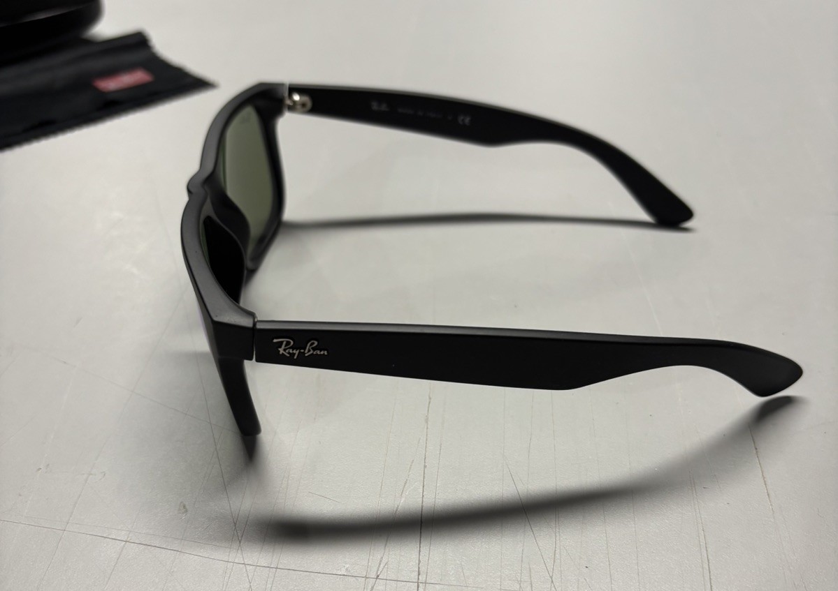 Ray-Ban RB4165 Justin 622/55 Black Sunglasses 54-16-145 Blue Mirrored Lens