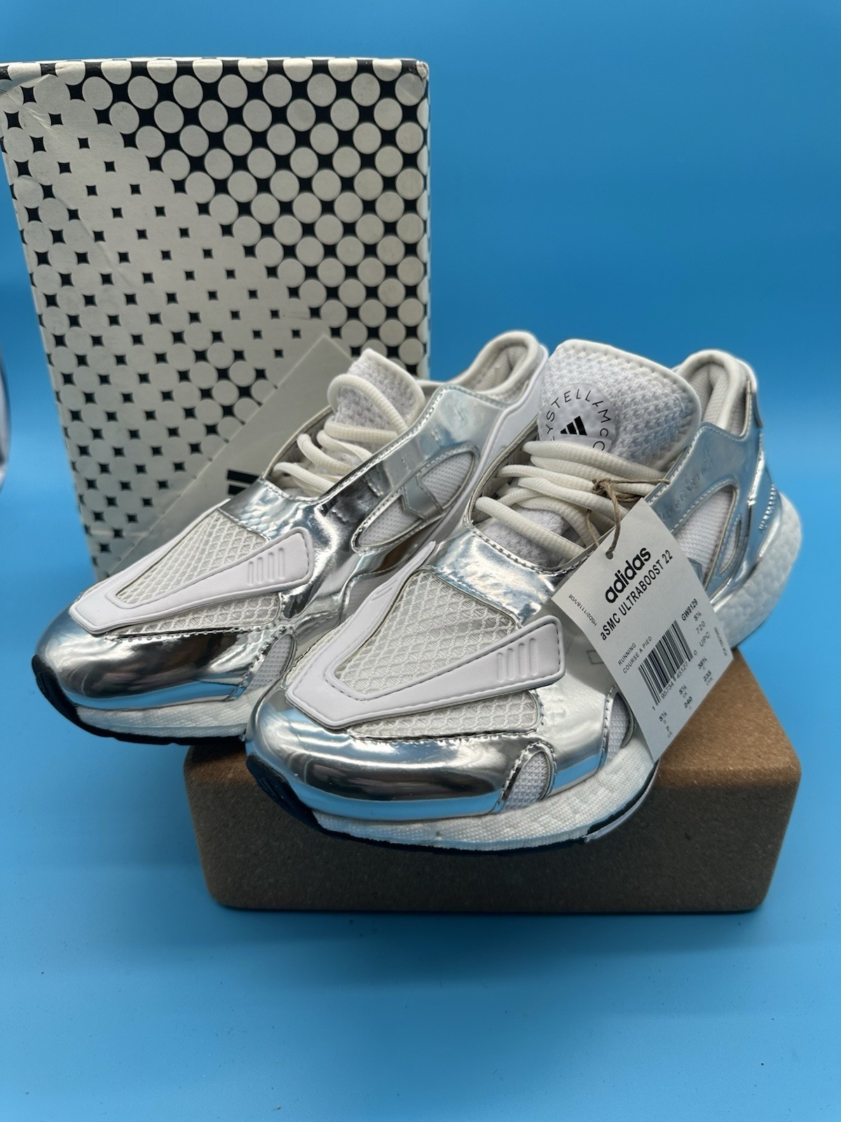 adidas Stella McCartney Ultraboost 22 Silver White women US 7 EU 38 2/3 Run