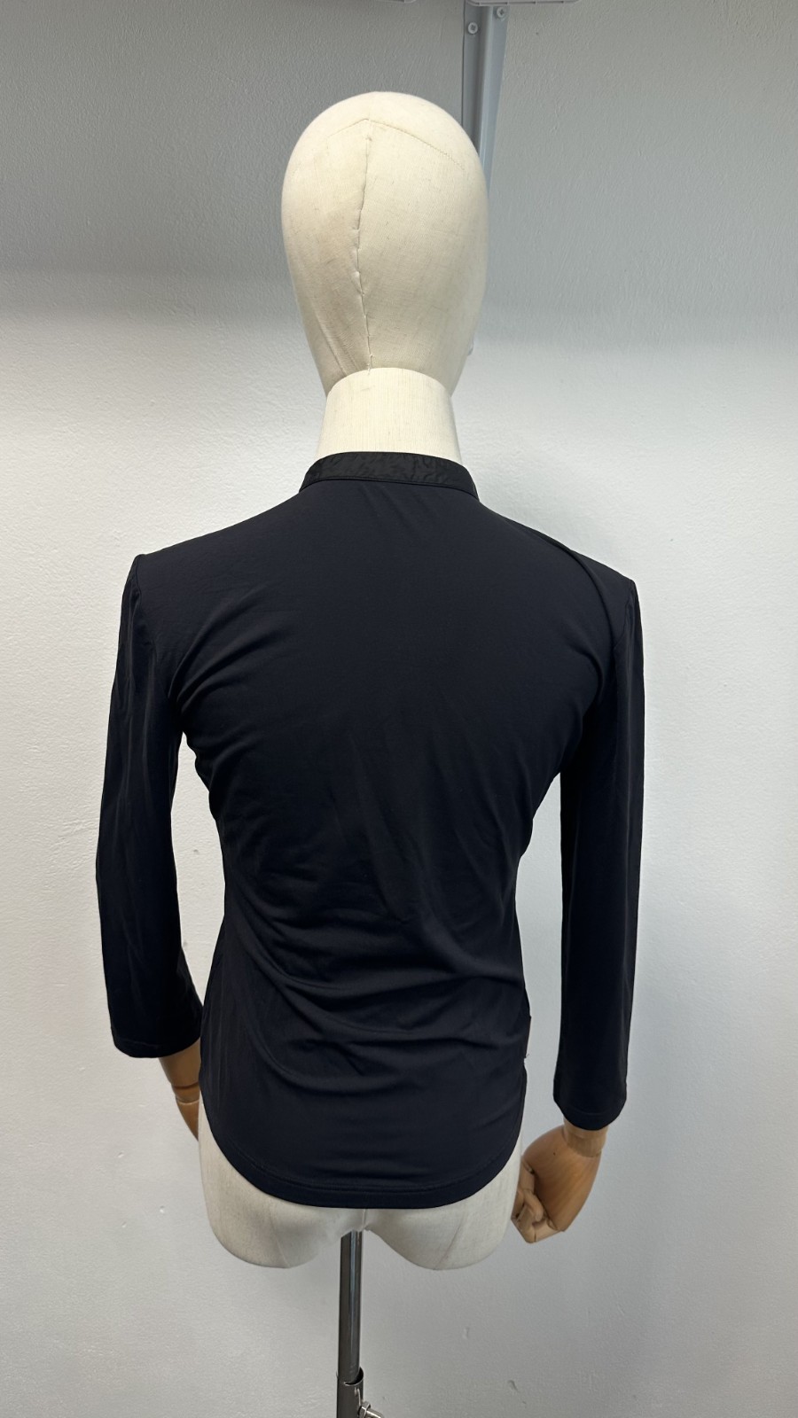 Prada Women’s black nylon-elastane blend zip-up top red tab Size S