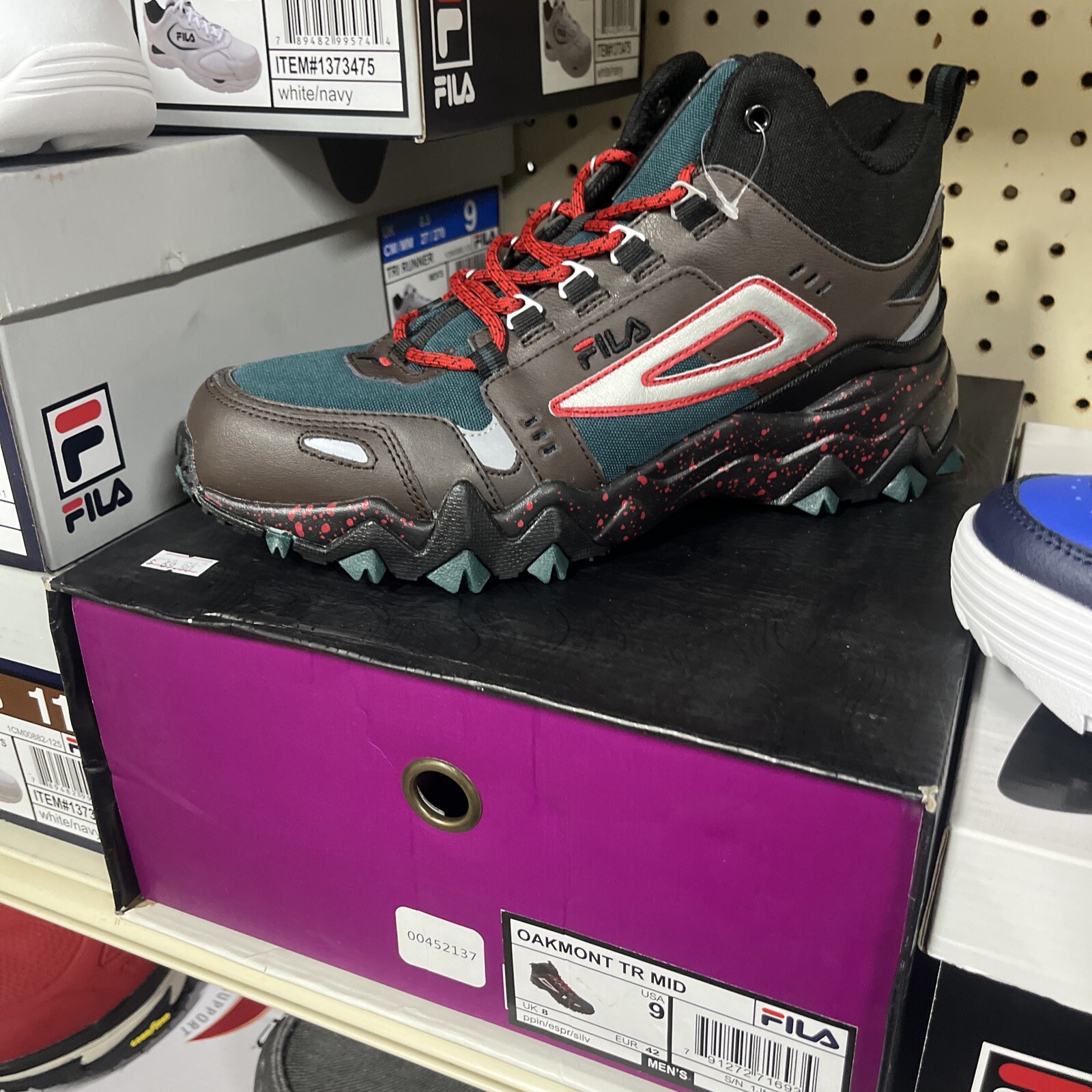 All Tenis On Existen Are 20% Off Just Asking Your Favorite And If Is Available.