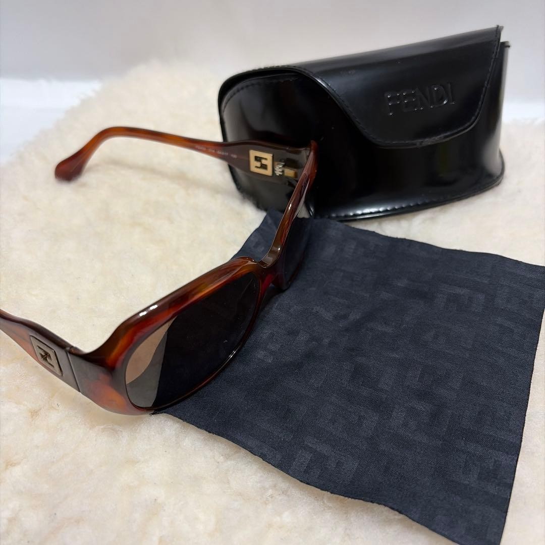 Fendi Sunglasses, Tortoiseshell Pattern, Brown, FF, With Cloth/Case.
