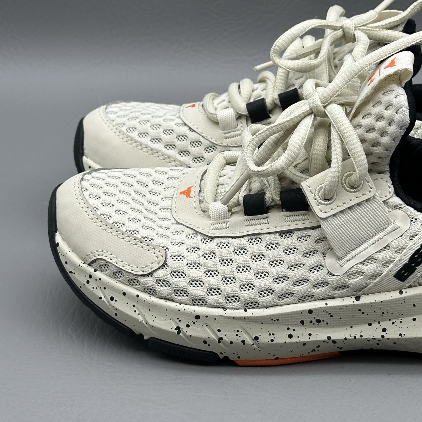 Under Armour Project Rock BSR GS Silt Speckled Boys Size 4 Training Shoes EUC