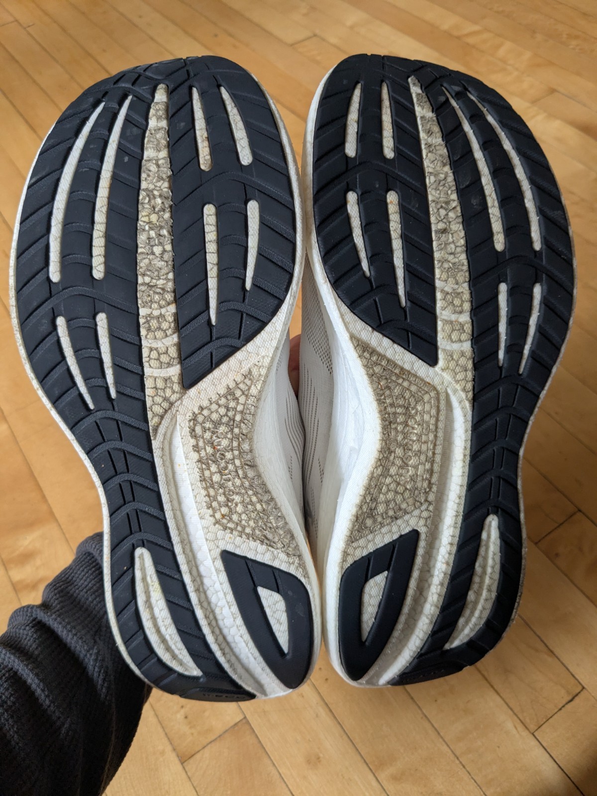 Saucony Ride 18 – Men’s Size 10 – Regular Width – Great Used Condition