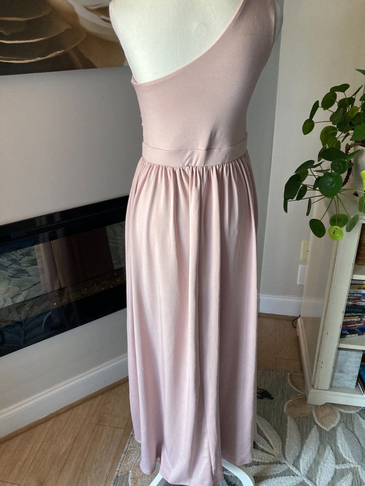 Lyaner Maxi Dress Womens Medium One Shoulder Ruched Powder Pink Front Slit