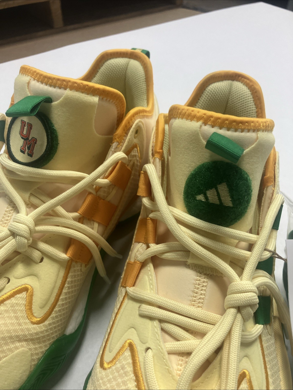 Adidas SM BYW Select PE Miami Hurricanes Team Issue 🏀🔥IE0880 SZ 8 No Box