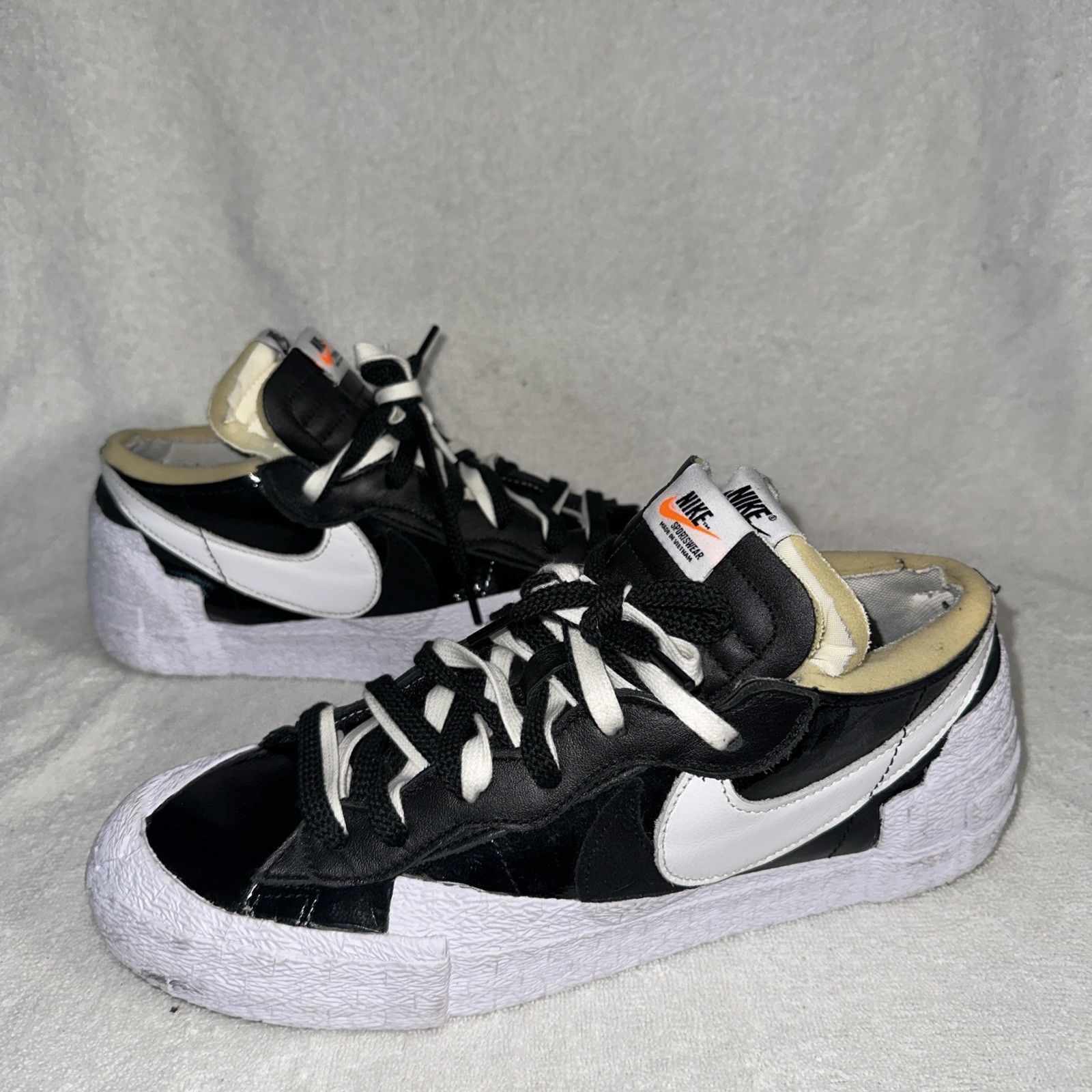 Size 10 – Nike sacai x Blazer Low Black Patent used