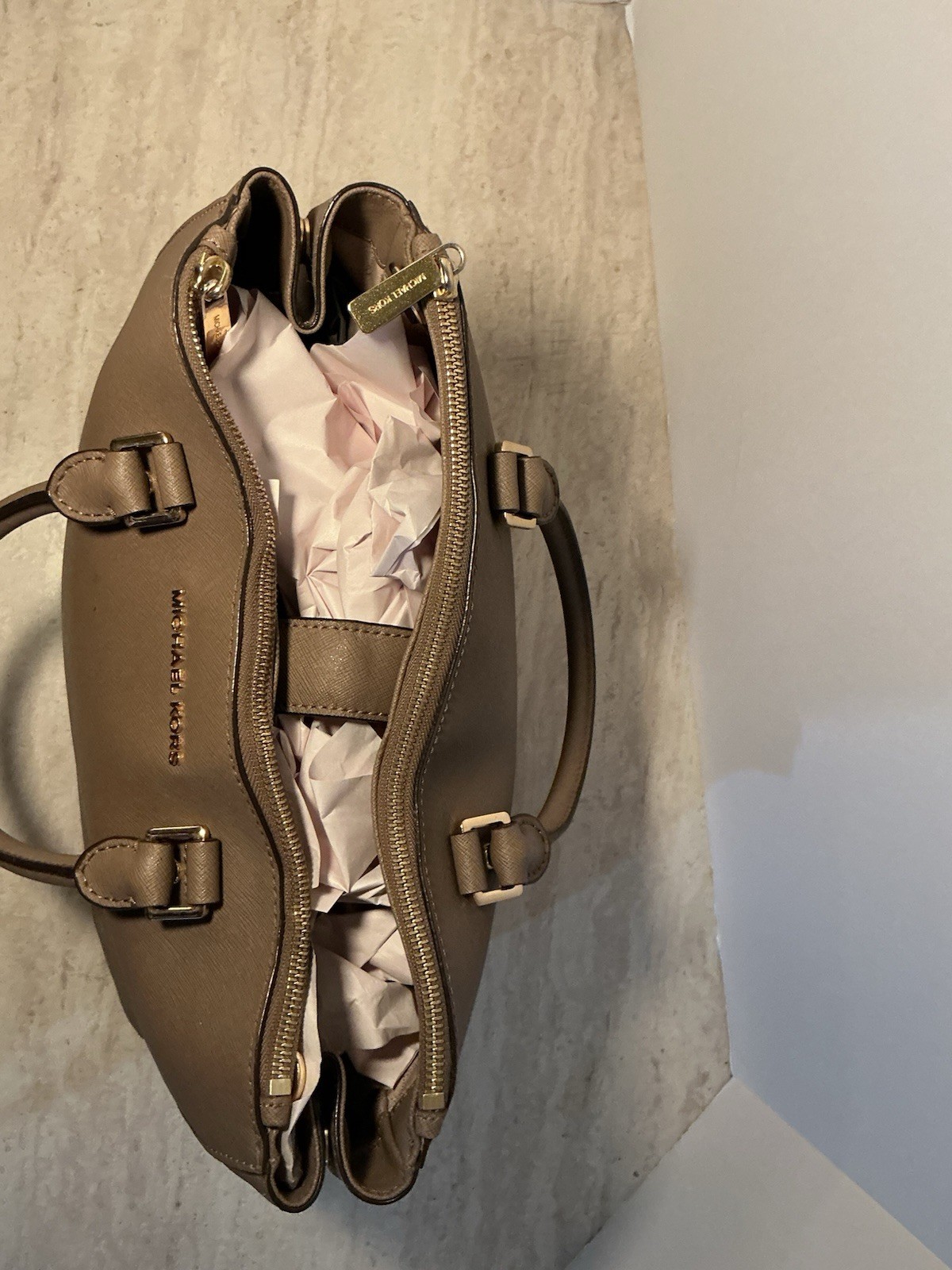 Michael Kors Savannah Large Saffiano Leather Satchel Taupe Crossbody Bag 14”