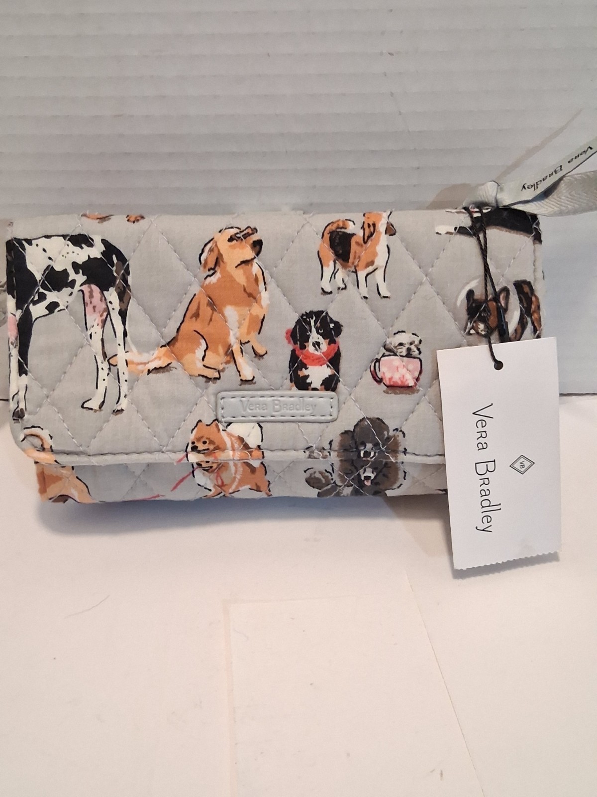 Vera Bradley RFID Smartphone Wristlet Wallet Dog Show Actual Picture Quilted